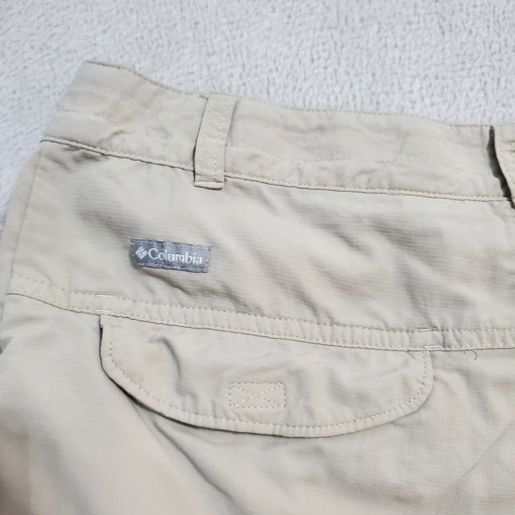 Vintage Columbia Shorts Women L 14-16 Omni-Shade Beige Nylon 4.5 in Hike Outdoor Camping/Travel Activewear Size 36" / US 14 / IT 50 - 5 Thumbnail