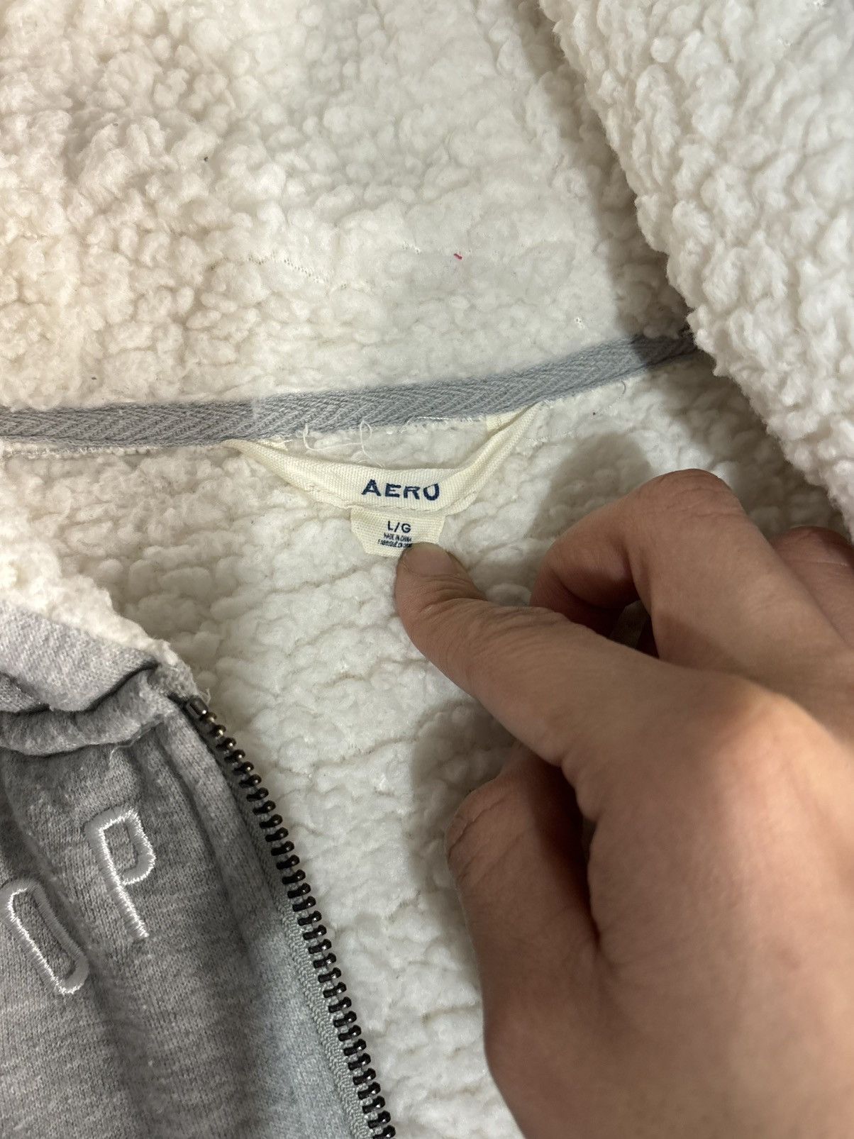 Aeropostale Women’s Aeropostale Fur Lined Gray Full Zip | $30 Size L / US 10 / IT 46 - 4 Thumbnail