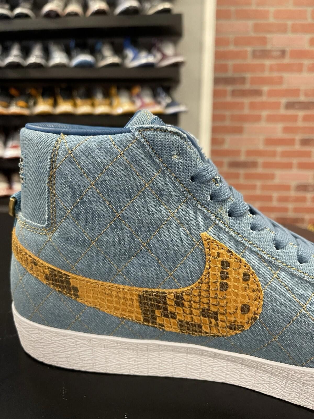Nike Size 10 - Nike SB Zoom Blazer Mid QS x Supreme Denim 2022 Size US 10 / EU 43 - 7 Thumbnail