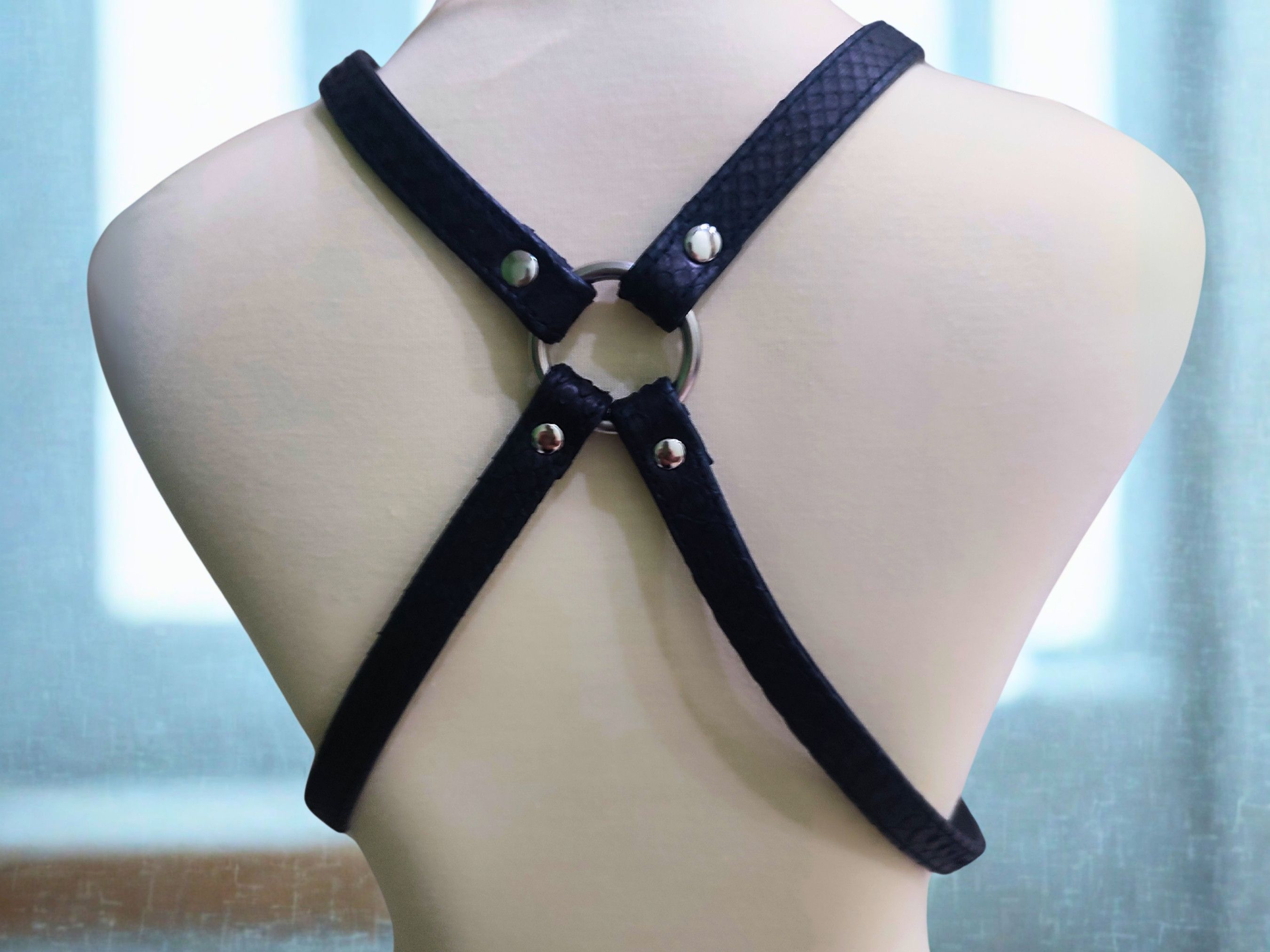 Handmade Python Snakeskin Leather Harness X Strap Style O Rings Size ONE SIZE - 8 Thumbnail