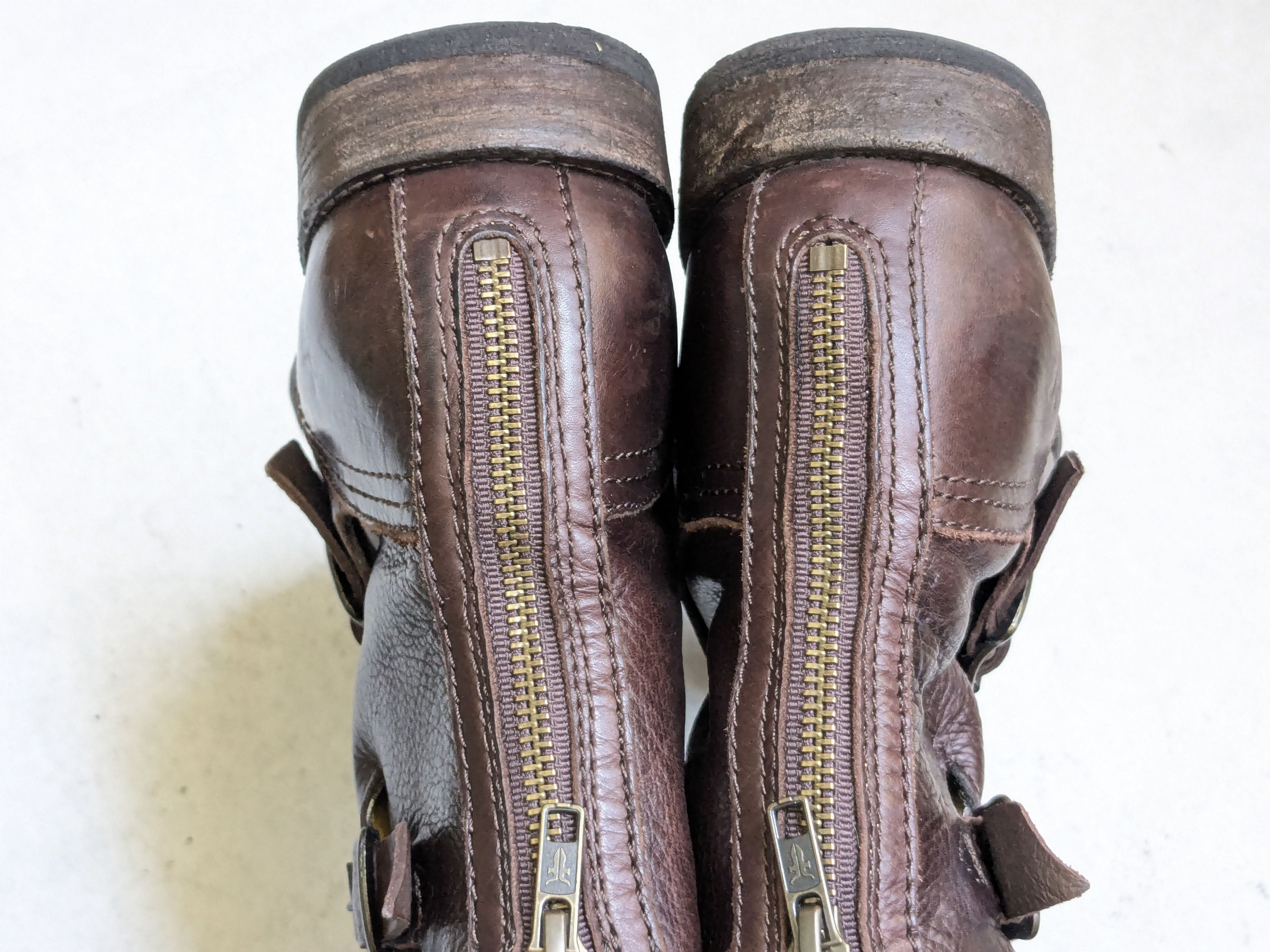 Frye Frye Engineer Boots Brown Leather 10 D Leather Buckle Size US 10 / EU 43 - 18 Thumbnail