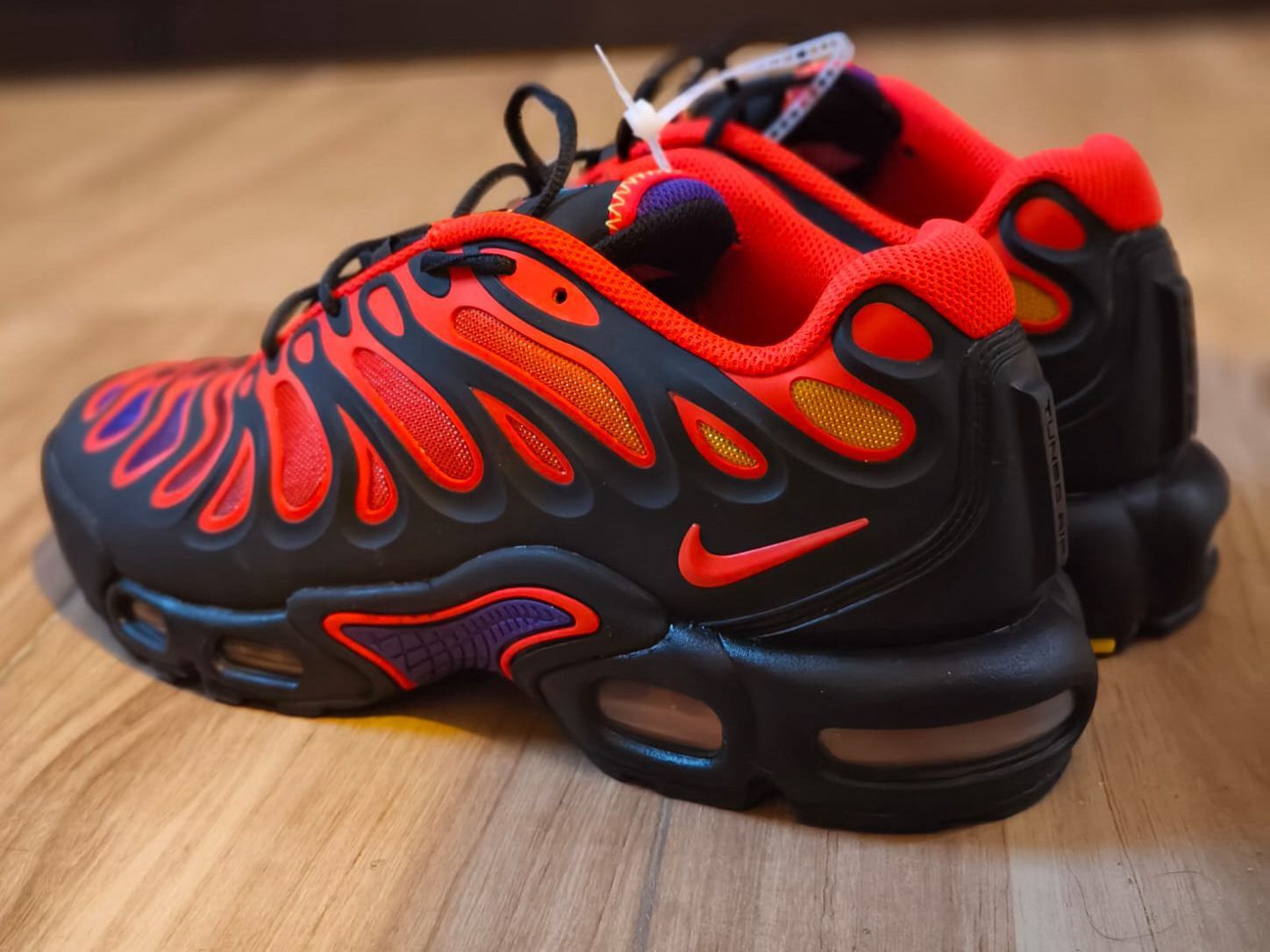 Nike Nike Air Max Plus Drift All Day Size US 10 / EU 43 - 5 Thumbnail
