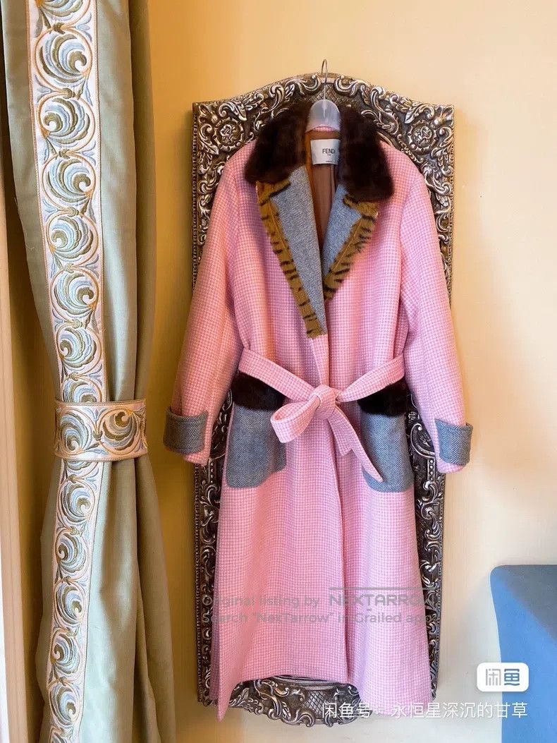 Fendi Fendi Pink wool classic women's long coat with mink fur co Size L / US 10 / IT 46 - 5 Thumbnail