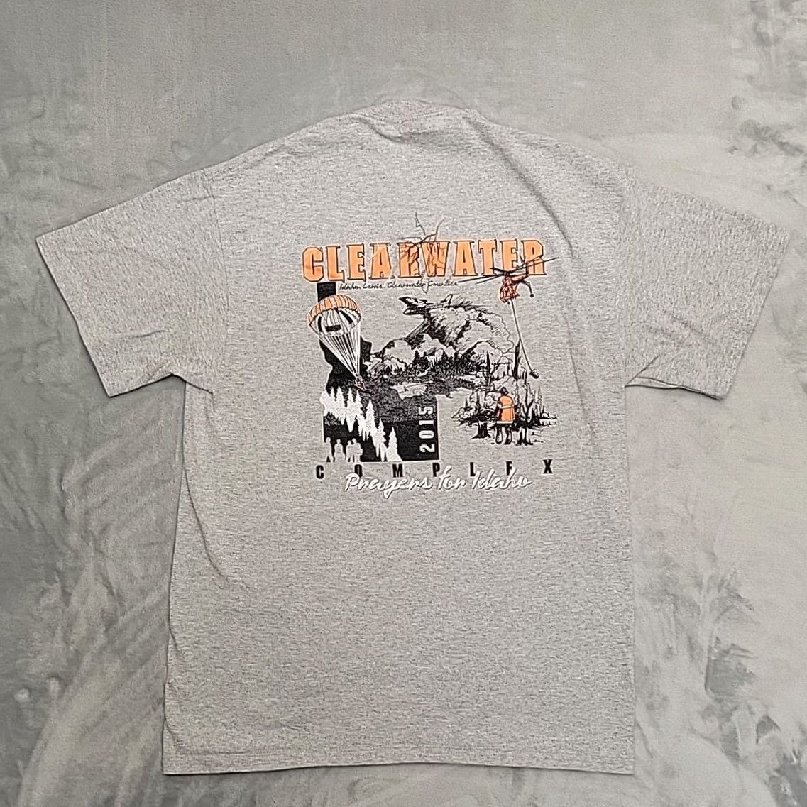 Vintage Wildland Firefighter Shirt Mens M 2015 Clearwater Complex Lewis Idaho Forest Shirt Mens M Gray Graphic Print Outdoor 2010s Firefighter Mens Shirts Size US M / EU 48-50 / 2 - 4 Thumbnail