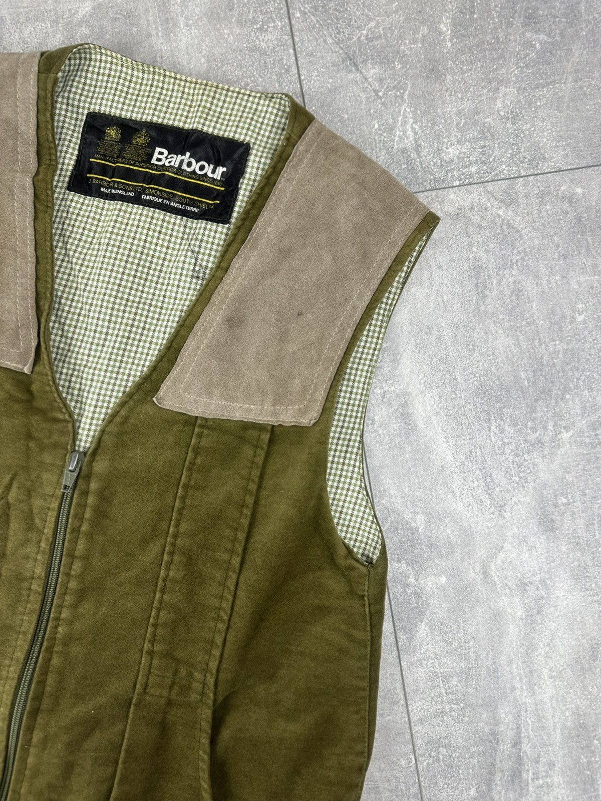 Barbour Barbour Vintage Olive/Green With Suede Shoulder Panels Size US S / EU 44-46 / 1 - 2 Thumbnail