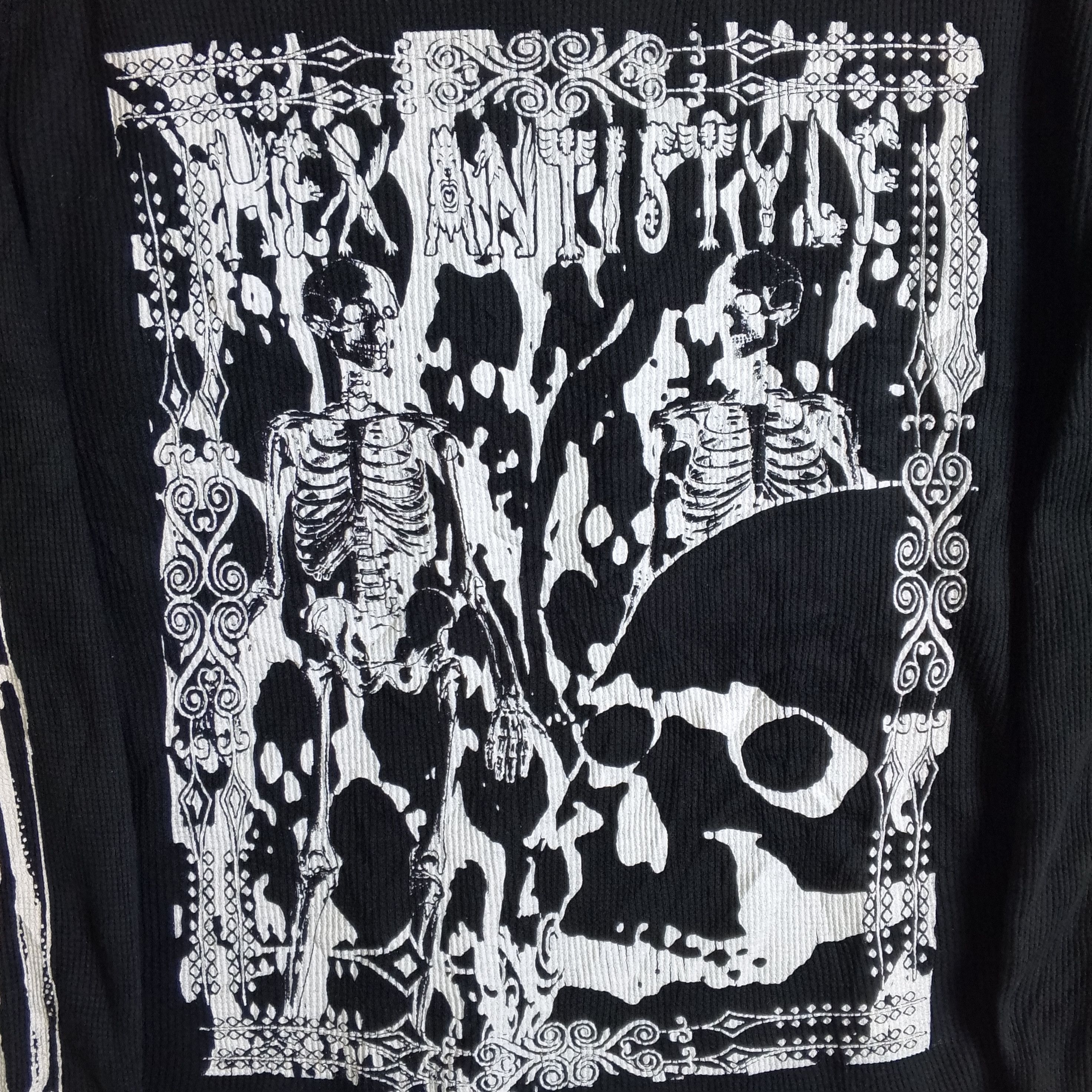 If Six Was Nine Hex Antistyle Skull Bones Skull Graphic Tee Size US M / EU 48-50 / 2 - 5 Thumbnail