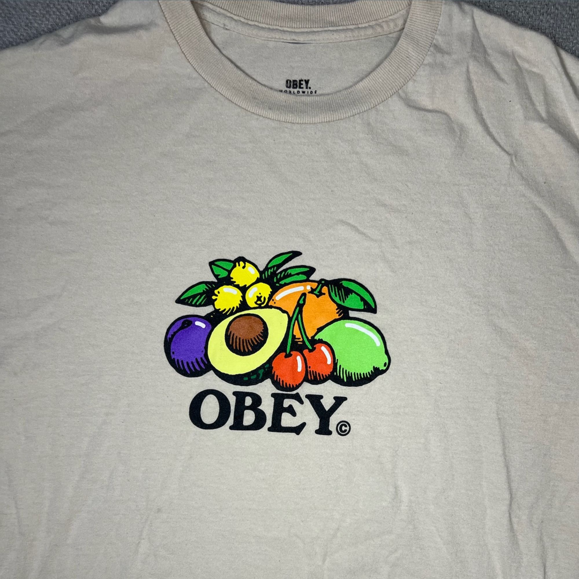 Obey Obey White Graphic T-Shirt With Fruit Illustration 100% Cott Size US M / EU 48-50 / 2 - 4 Thumbnail
