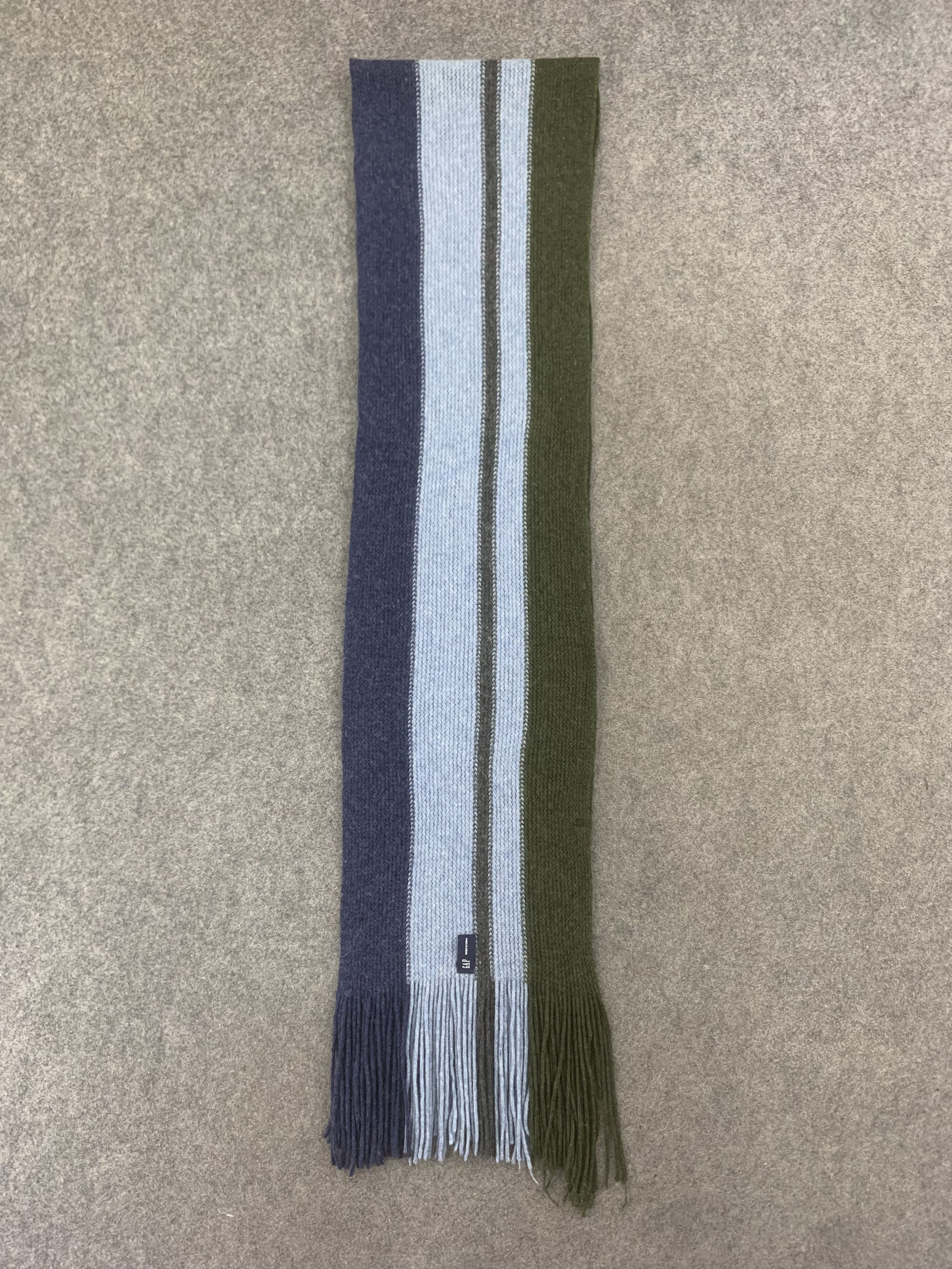 Gap Gap Scarf Wool Muffler Neck Wrap BL9254 Size ONE SIZE - 2 Thumbnail