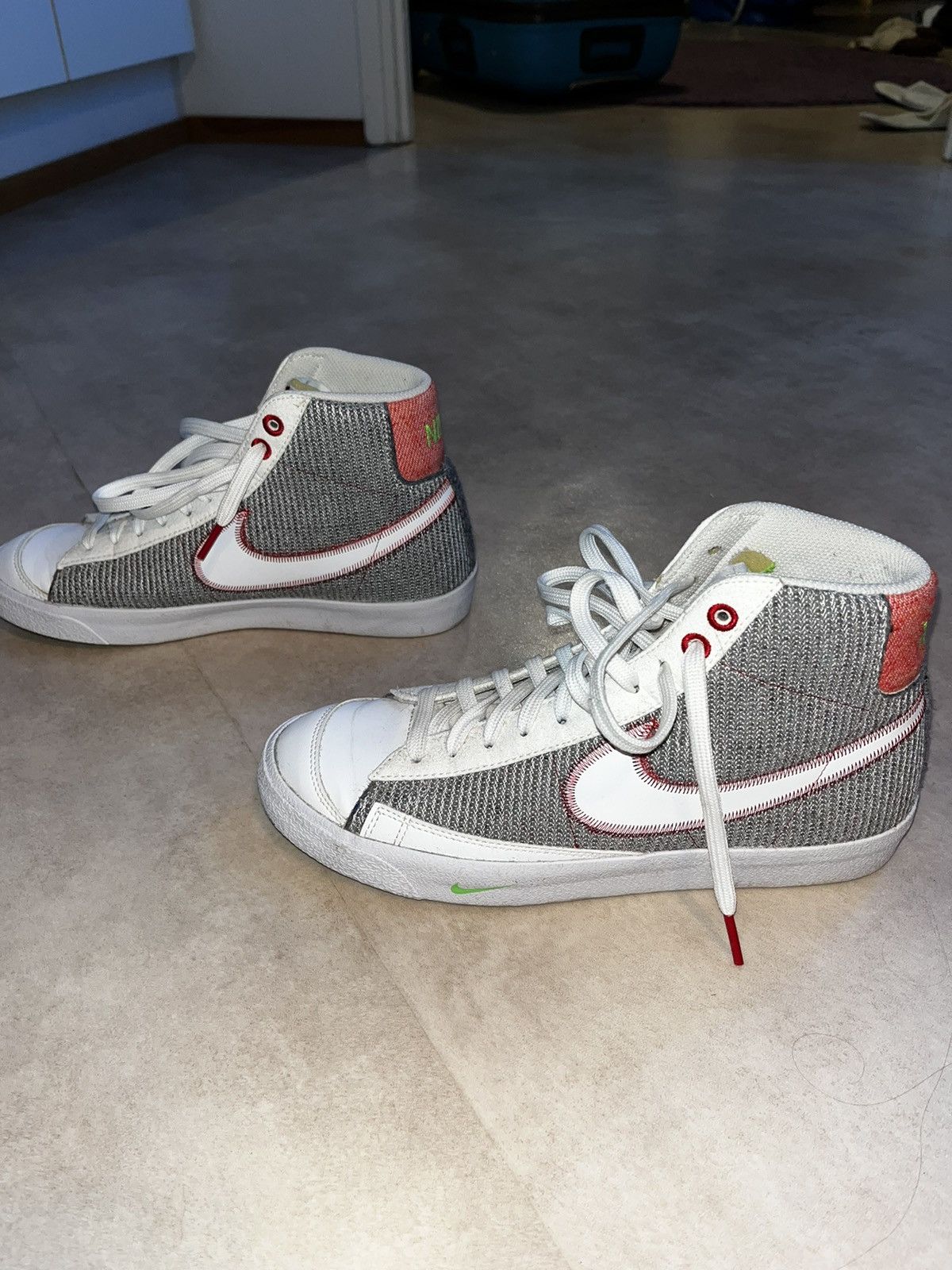Nike Nike Blazer Mid ’77 Size US 8 / EU 41 - 3 Thumbnail