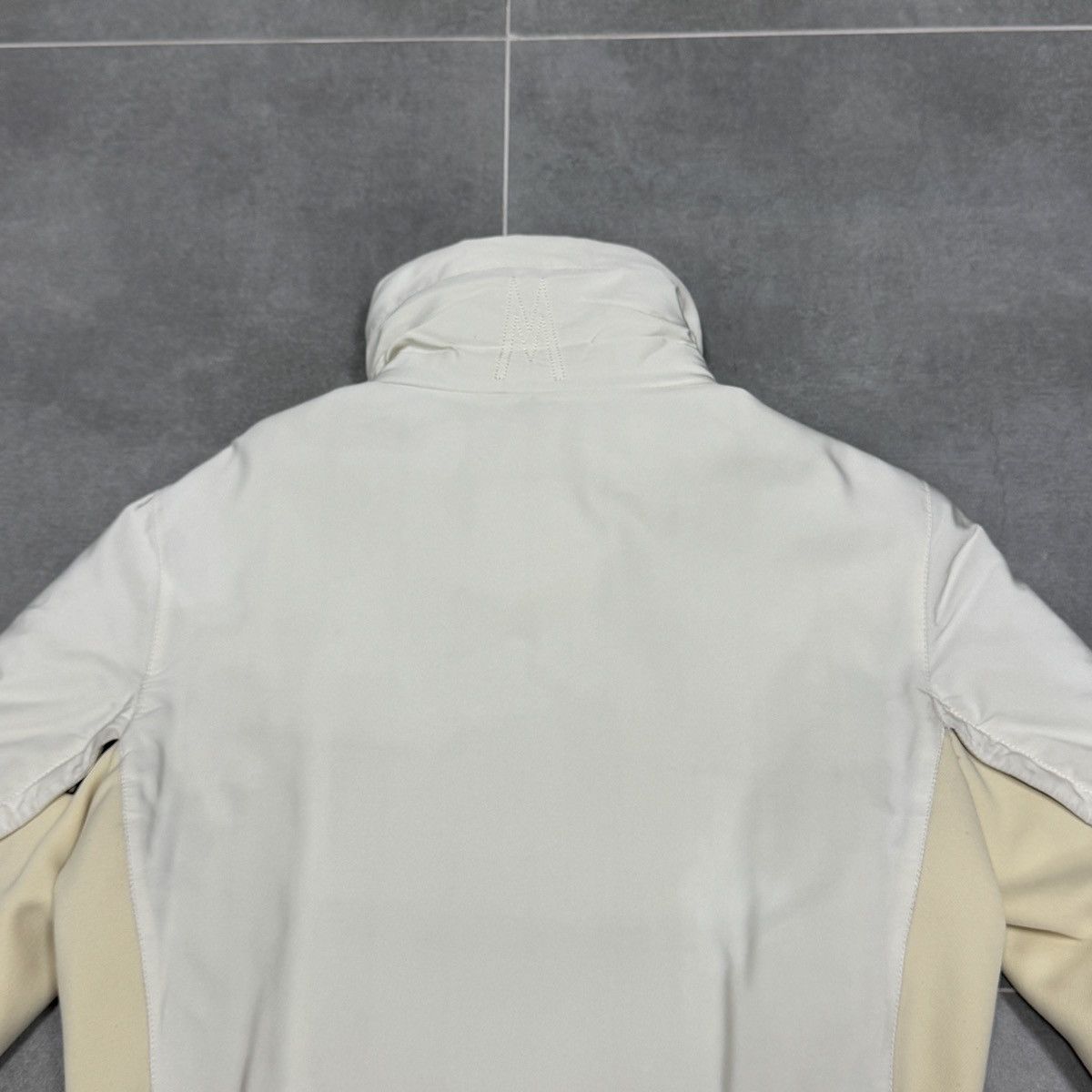 Moncler × Vintage Vintage Moncler Women Jacket Size M Size M / US 6-8 / IT 42-44 - 24 Thumbnail