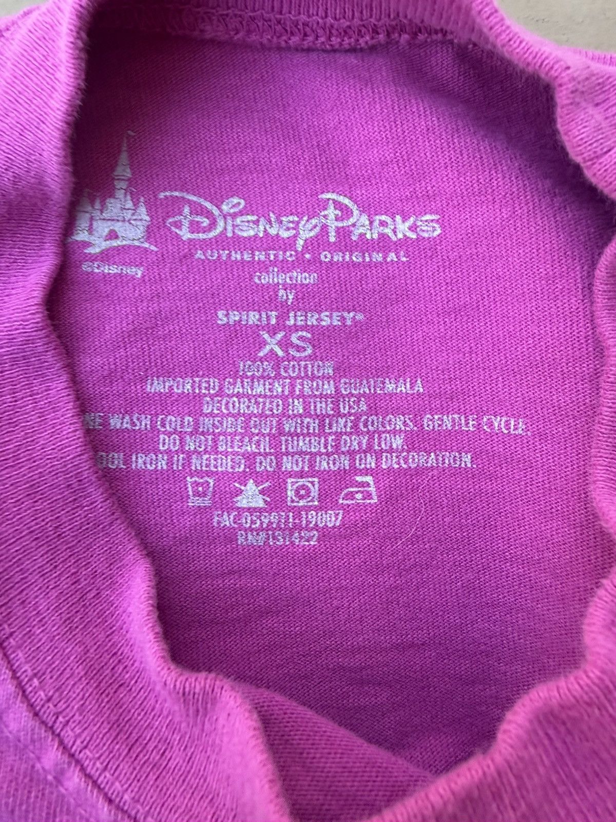 Disney Disney Parks 2019 Epcot Flower Garden Festival Spirit Jersey Size XS / US 0-2 / IT 36-38 - 8 Thumbnail