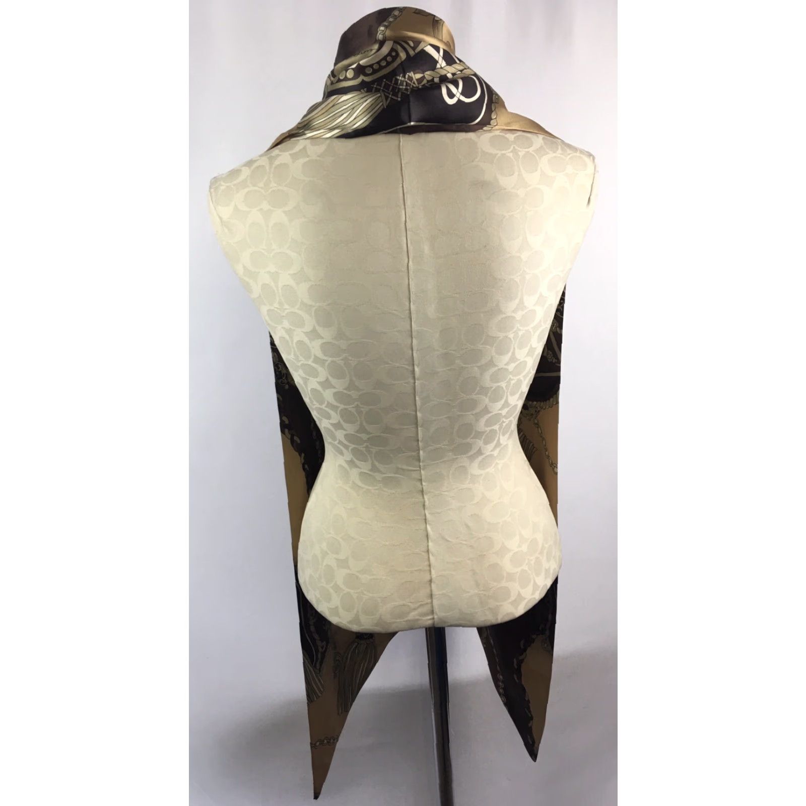 Vintage VINTAGE Dennis Basso Scarf Brown Gold Classic Chain Print 12 x 41" Plus Size Satin Polyester Women Rectangle Scarf 1X Size ONE SIZE - 4 Thumbnail