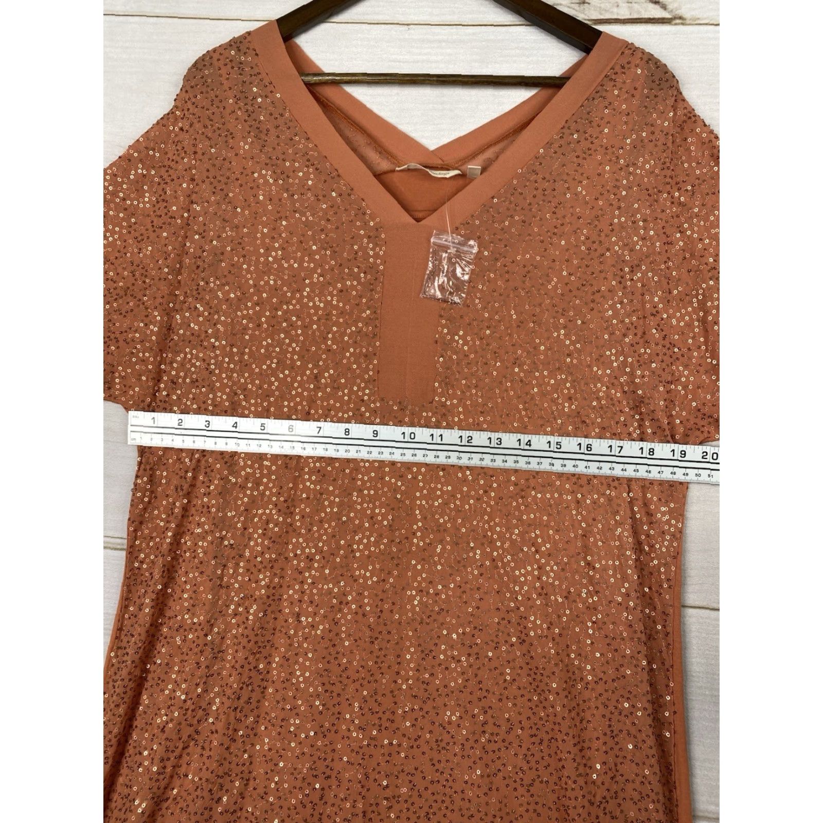 Soft Surroundings Soft Surroundings Dress Shirt Dress M Orange Sequin Beaded Embroidered Short Slv V-Neck Casual Beach Vacation romantic Womens Size 32" / US 10 / IT 46 - 4 Thumbnail