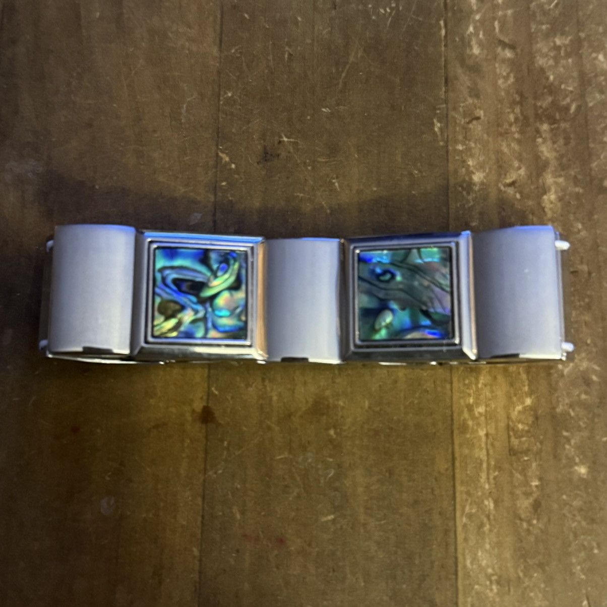 Other Lia Sophia Pacific abalone tile stretch bracelet Size ONE SIZE - 2 Thumbnail