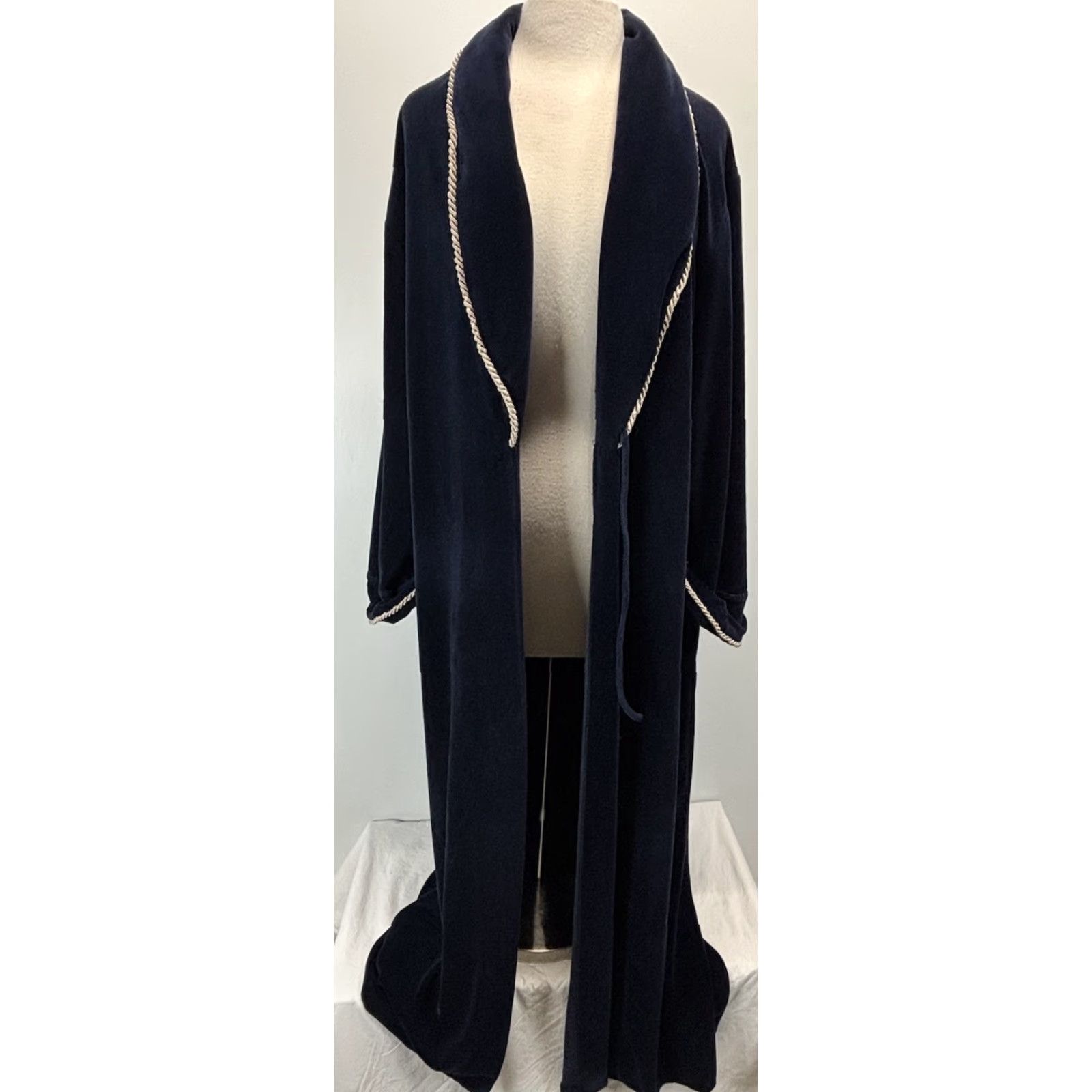 Vintage VINTAGE Diamond Tea Velour Robe 90s Lounge Medium Blue Heavy Corded Trim Womens Size ONE SIZE - 7 Thumbnail