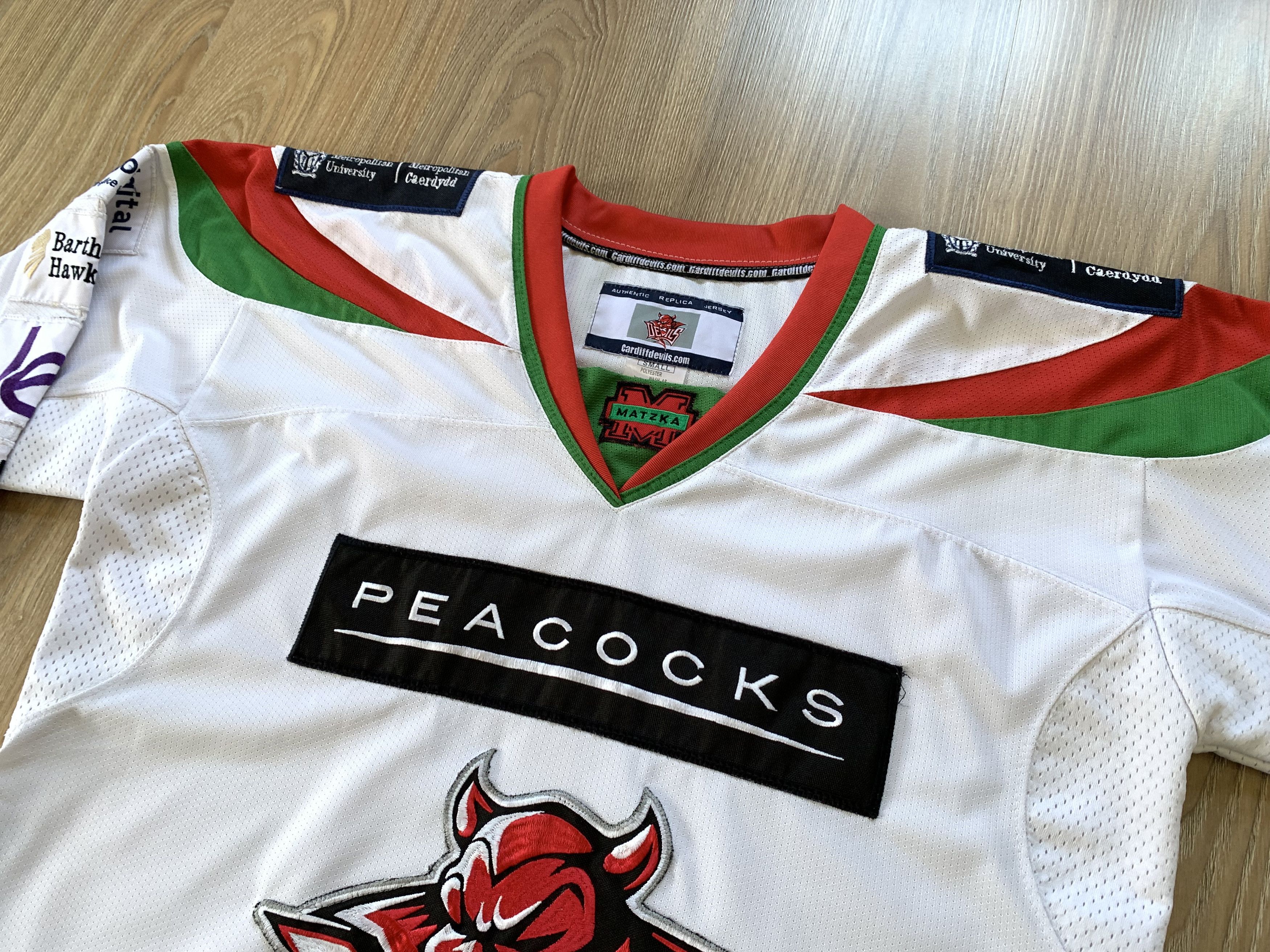 NHL × Vintage Vintage Cardiff Devils Hockey Jersey Size US S / EU 44-46 / 1 - 3 Thumbnail