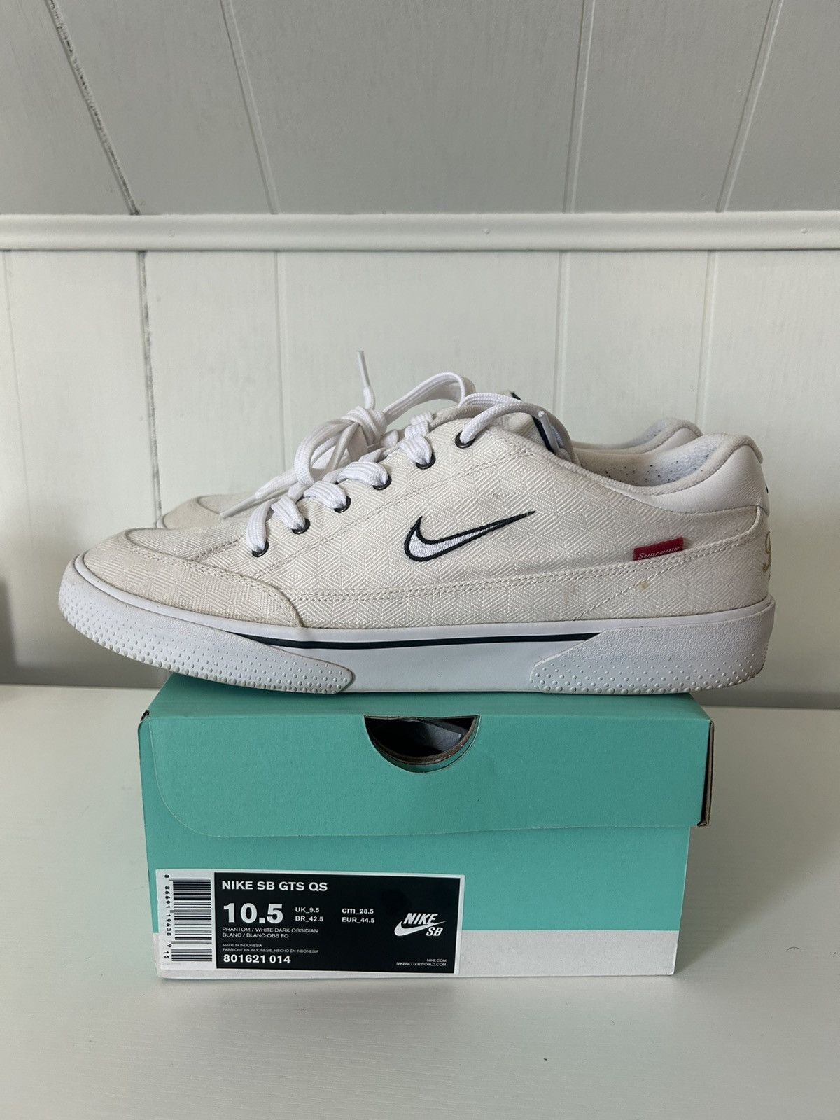 Nike × Supreme Nike SB x Supreme GTS QS White Size US 10.5 / EU 43-44 - 9 Thumbnail