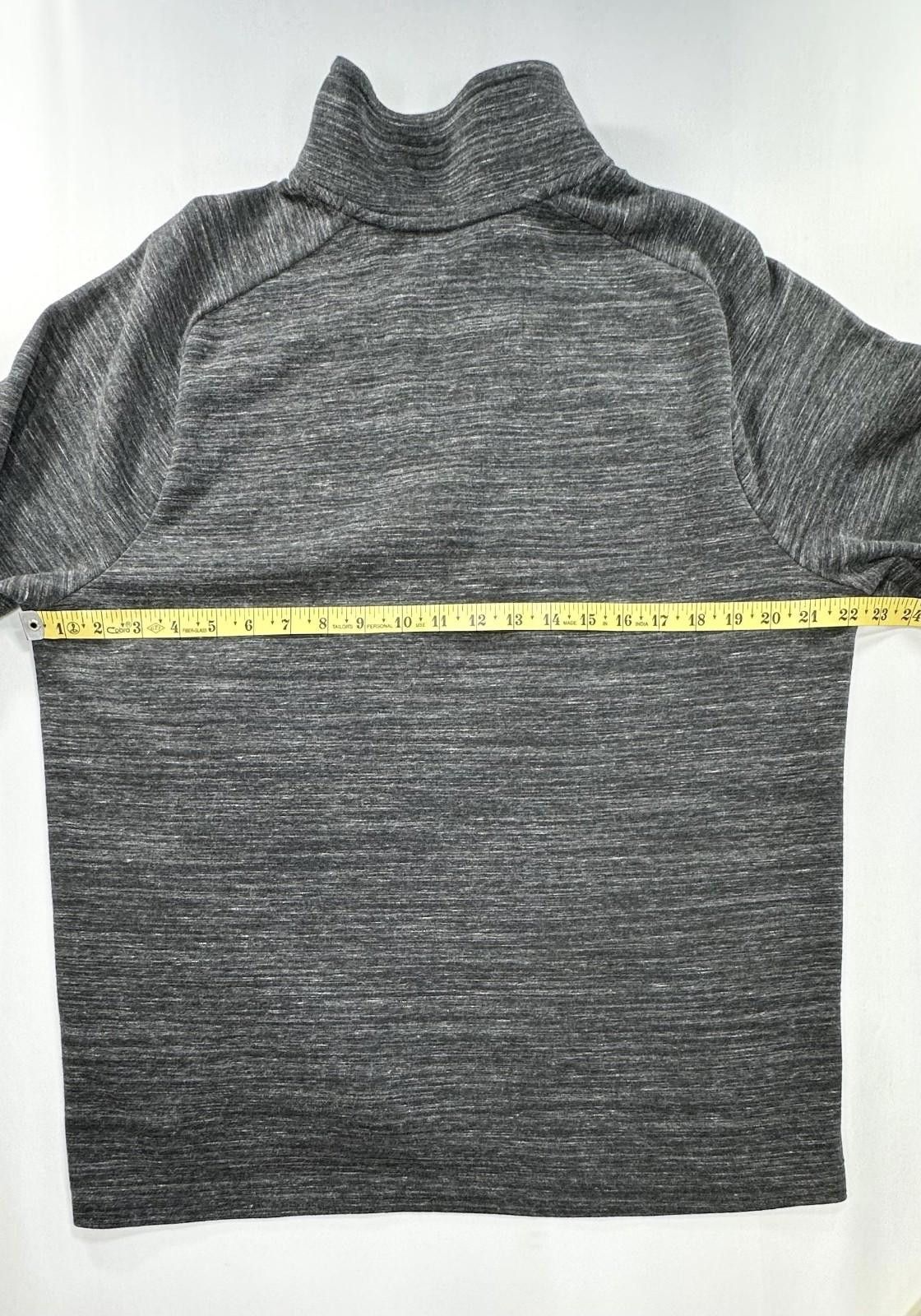 Banana Republic Banana Republic 1/4 Zip Moisture Wicking Pullover Gray Men L Size US L / EU 52-54 / 3 - 4 Thumbnail