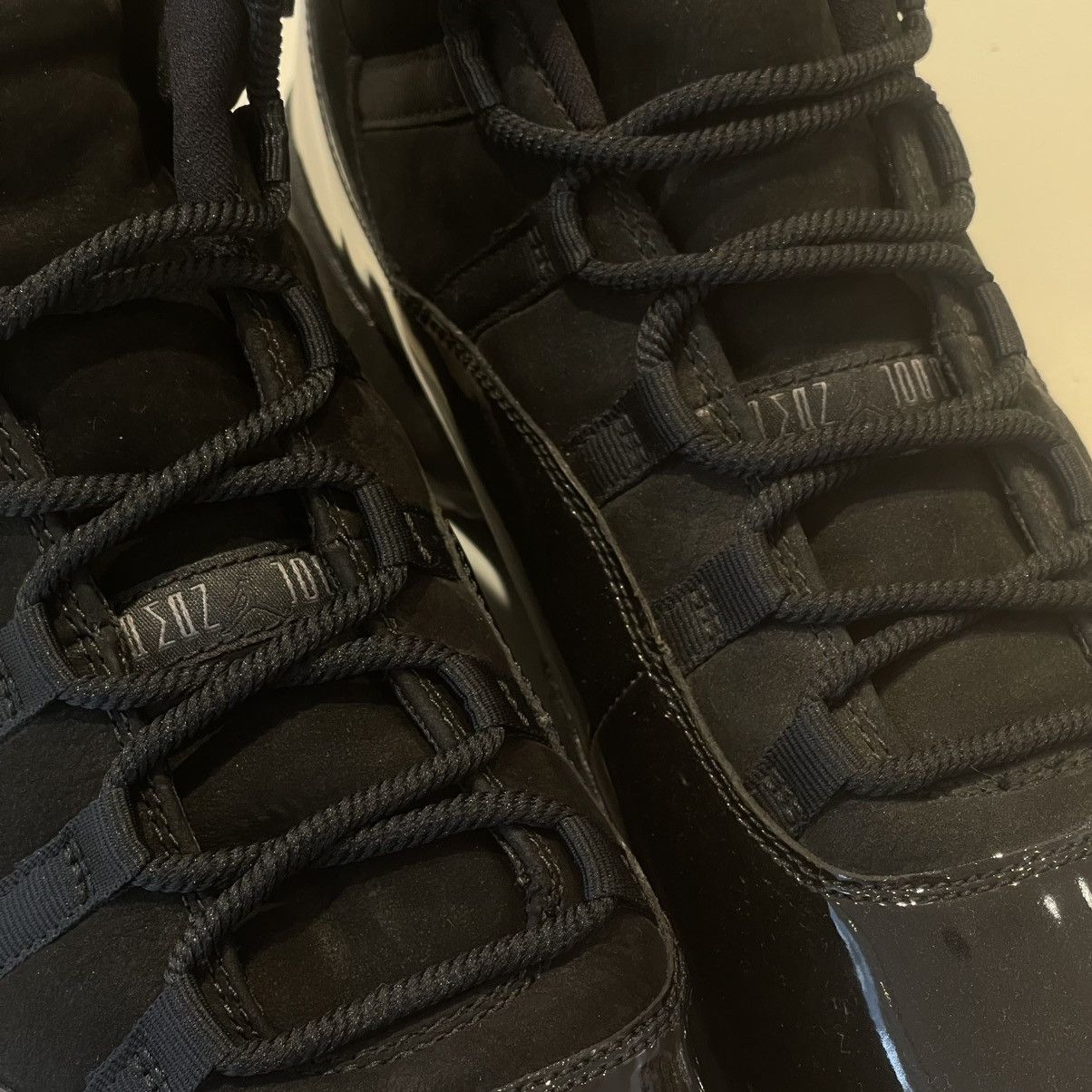 Nike Air Jordan 11 Retro Cap and Gown Size US 12 / EU 45 - 8 Thumbnail