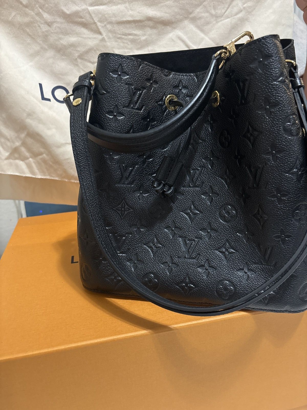 Louis Vuitton Louis Vuitton Bag hologram Size ONE SIZE - 5 Thumbnail