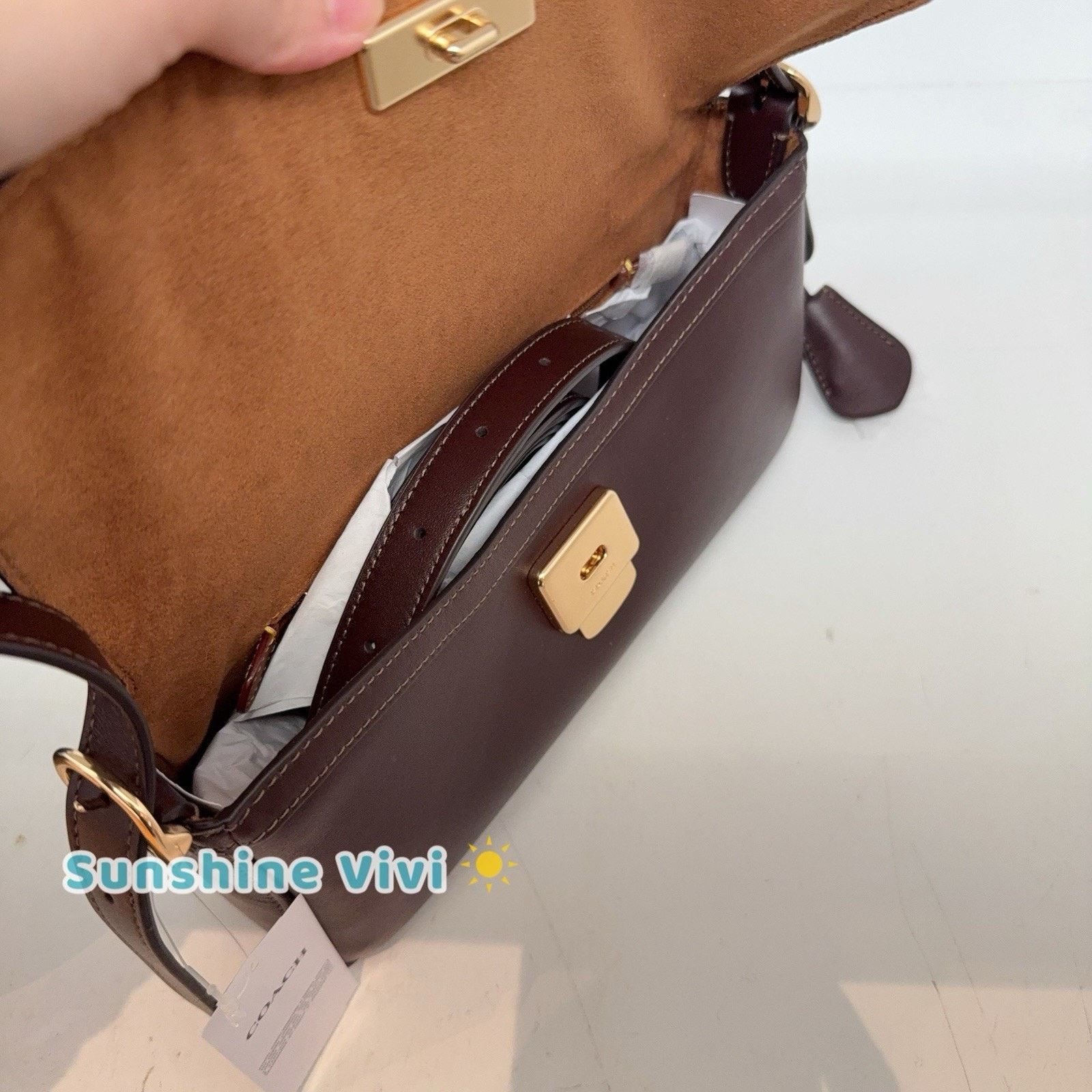 Coach NWT Coach Etta Small Flap Shoulder Bag CCV63 Maroon Size ONE SIZE - 3 Thumbnail