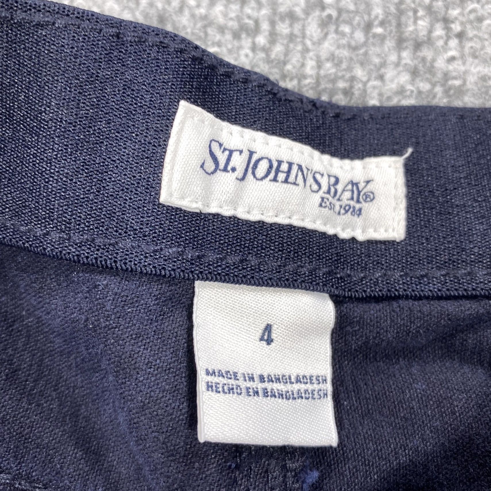 Vintage St. John's Bay Jeans Womens 4 Blue Corduroy Straight Stretch Mid Rise Pants Shirt? Size 27" / US 4 / IT 40 - 3 Thumbnail