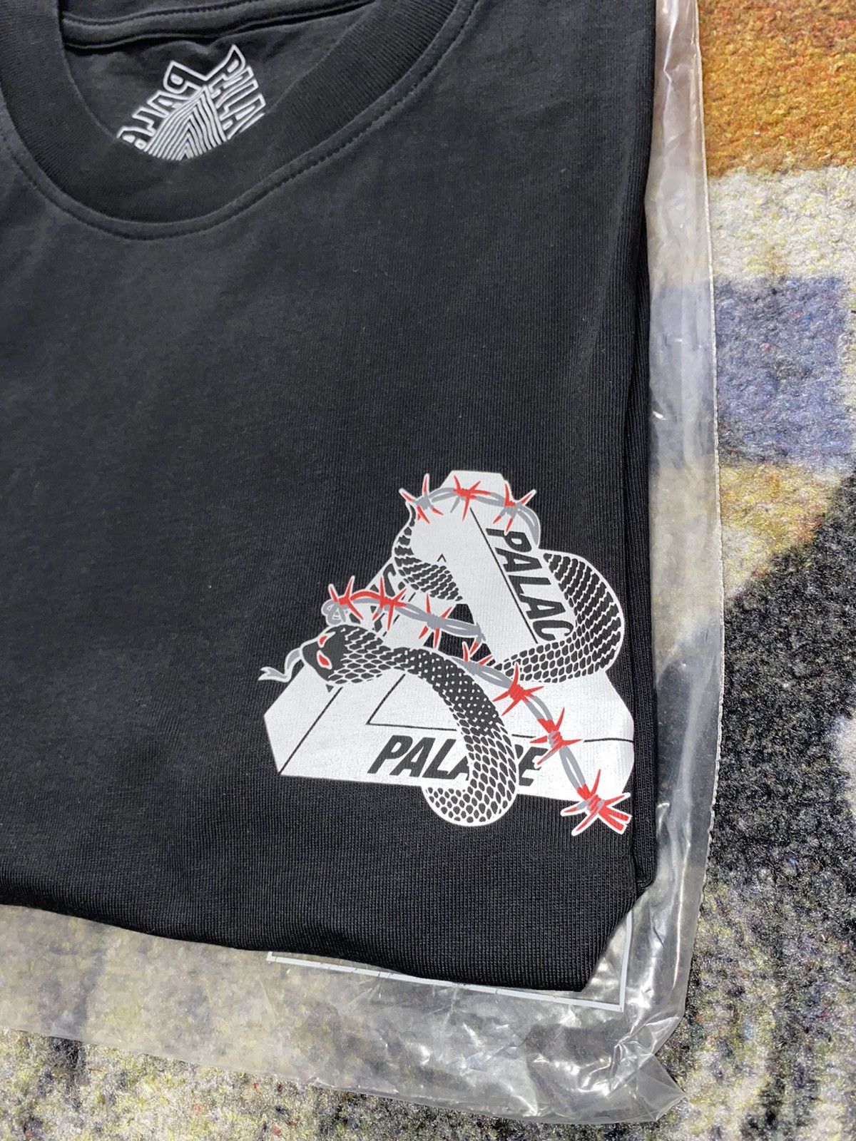 Palace Palace Hesh Mit Fresh T-Shirt Black Size US S / EU 44-46 / 1 - 2 Thumbnail