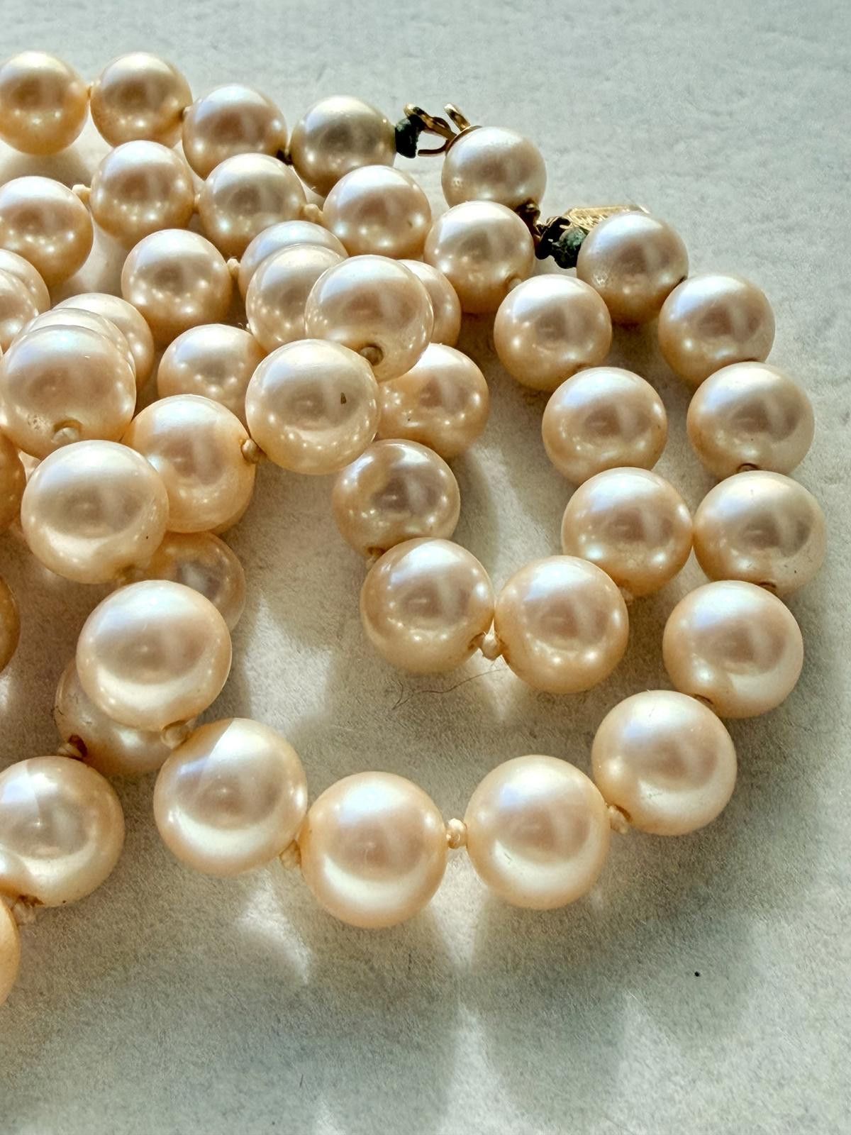 Marvel Comics Vintage Marvella Faux Pearl Necklace (Mid-Century / 70s–80s) Size ONE SIZE - 2 Thumbnail