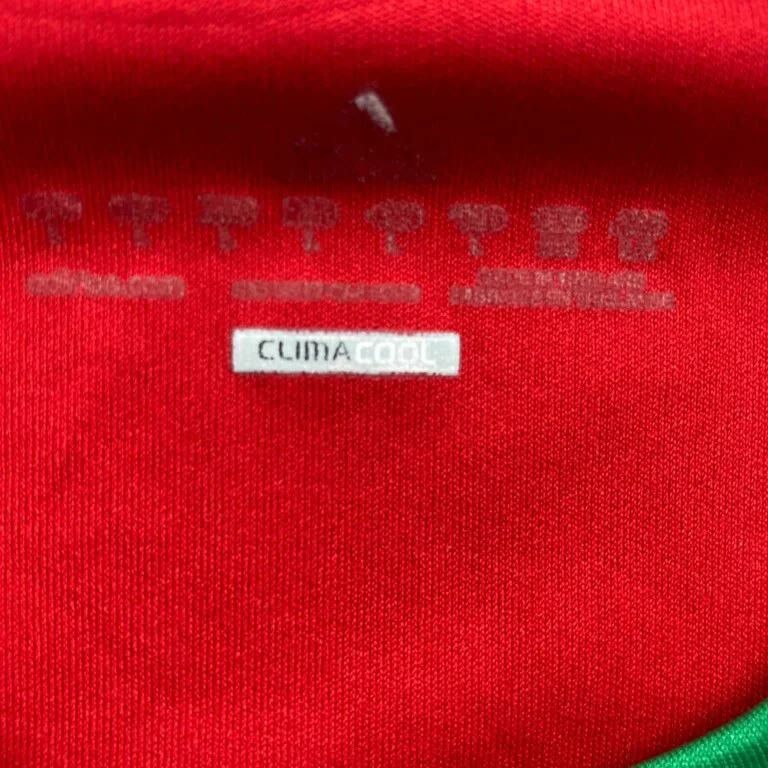 Adidas Hungary 10-12 Adidas Formotion home#6 football jersey size L Size US L / EU 52-54 / 3 - 5 Thumbnail