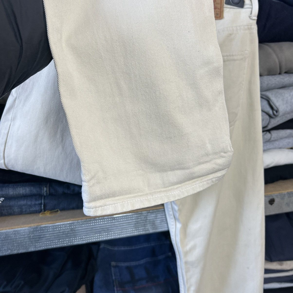 Levi's Vintage Clothing Vintage Levis 501xx Made InUSA rare beige denim jeans Size US 34 / EU 50 - 5 Thumbnail