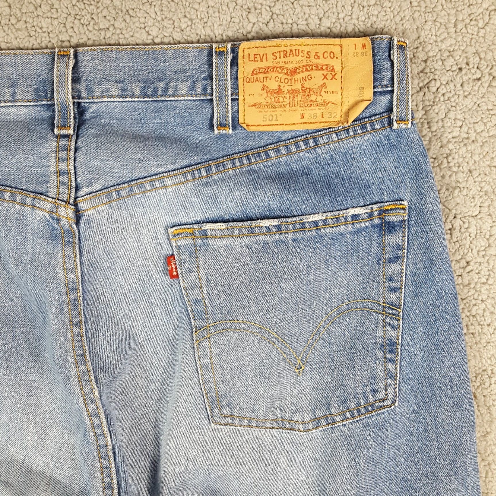 Levi's VINTAGE Levi's 501 Jeans Men Size 38x32 Straight Leg Denim Blue 90s Y2K Classic Size US 38 / EU 54 - 7 Thumbnail