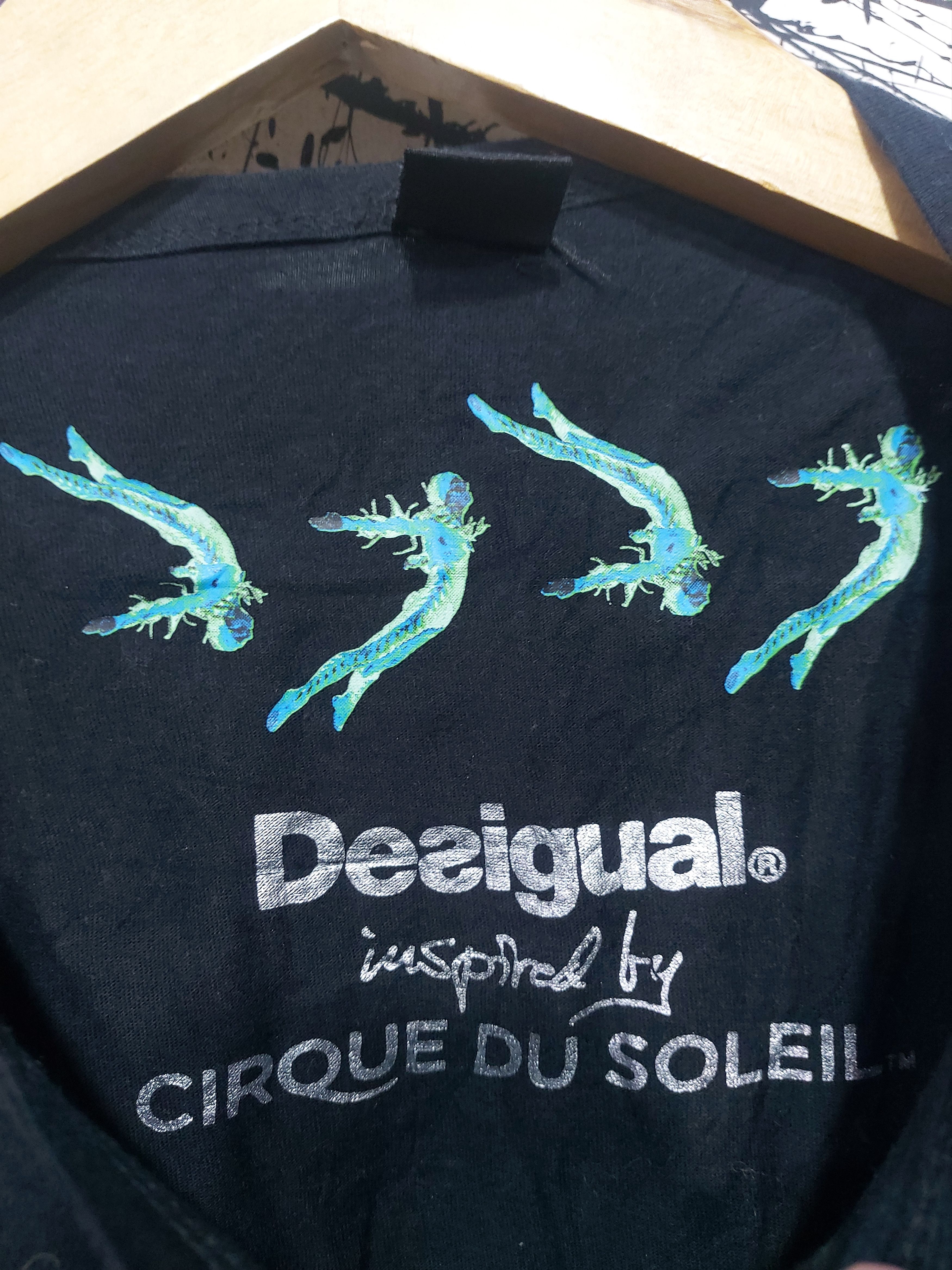 Japanese Brand DESIGUAL INSPIRED BY CIRQUE DU SOLEIL LONGSLEVEE Size US XL / EU 56 / 4 - 7 Thumbnail