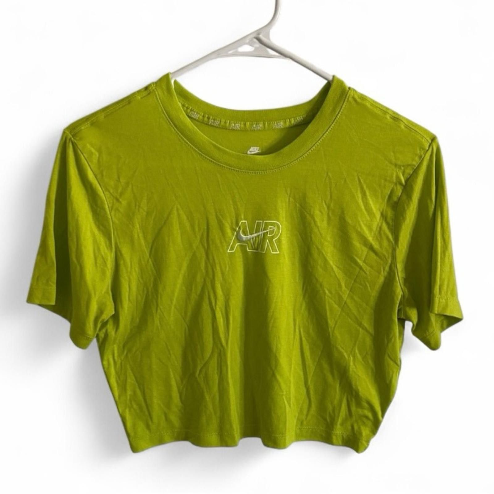 Nike Nike Air Atomic Green Athletic Slim Fit Womens Crop T Size M Size M / US 6-8 / IT 42-44 - 2 Thumbnail