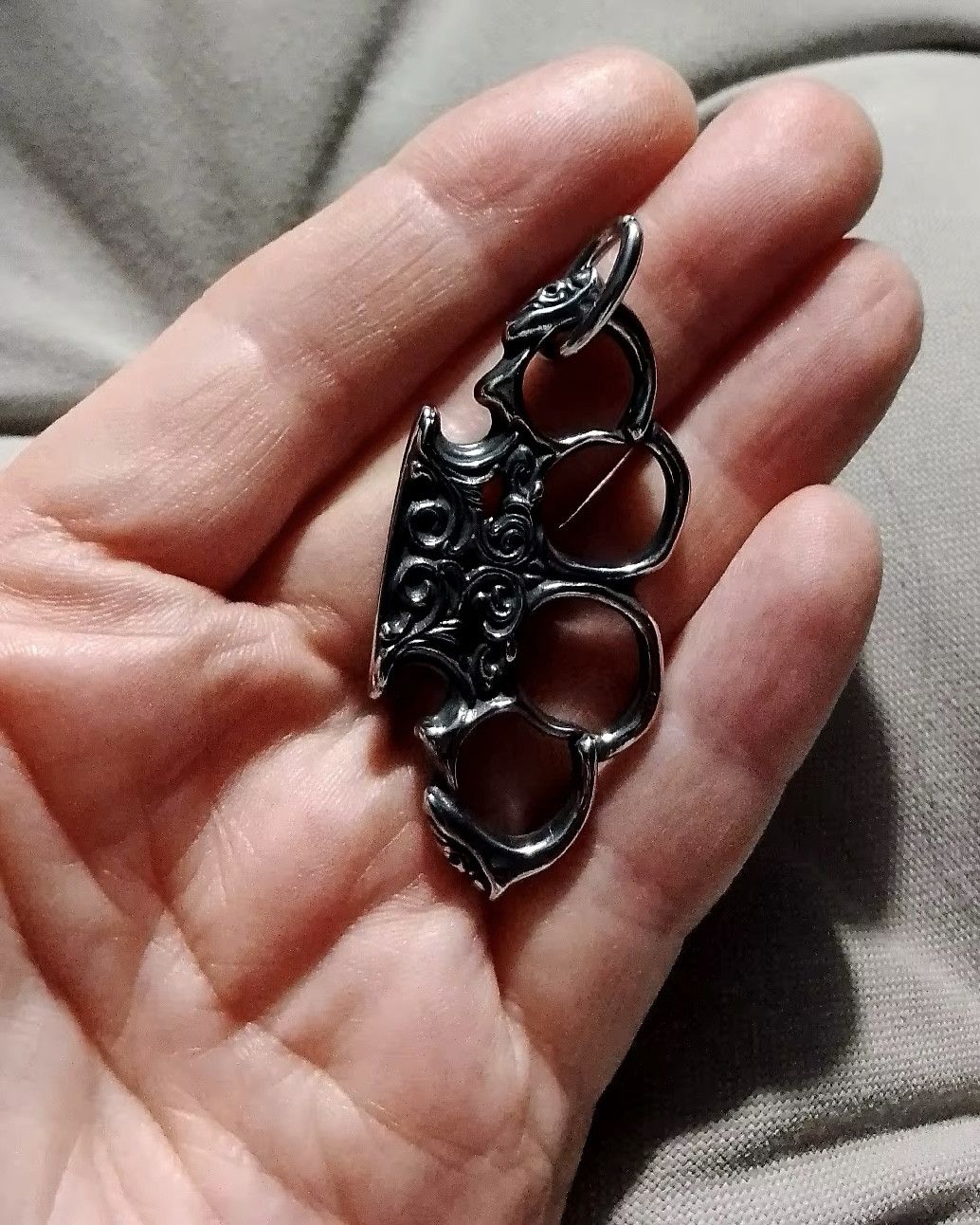 Jewelry × Vintage metal brass knuckles charms Pendant (No Chain) Size ONE SIZE - 6 Thumbnail