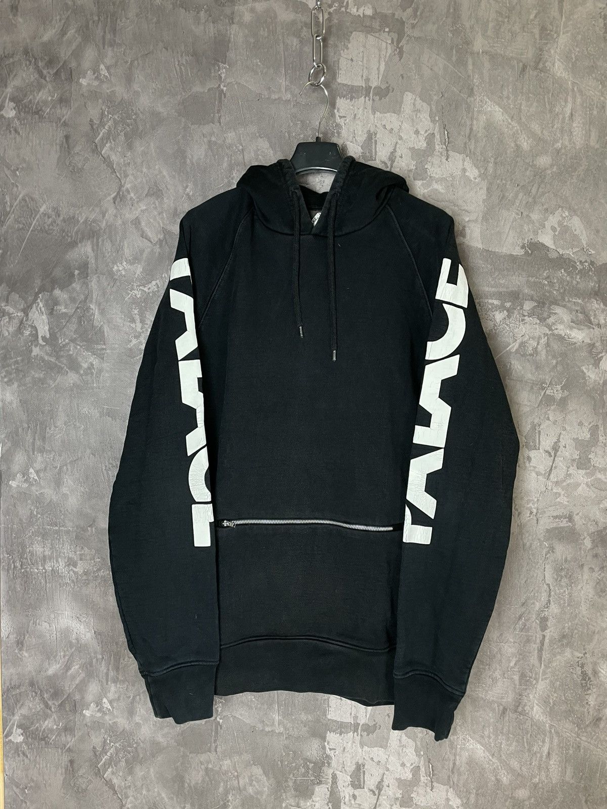 Palace × Vintage Vintage Palace Faded Hypebeast Sleeve Logo Heavy Hoodie Size US M / EU 48-50 / 2 - 1 Thumbnail