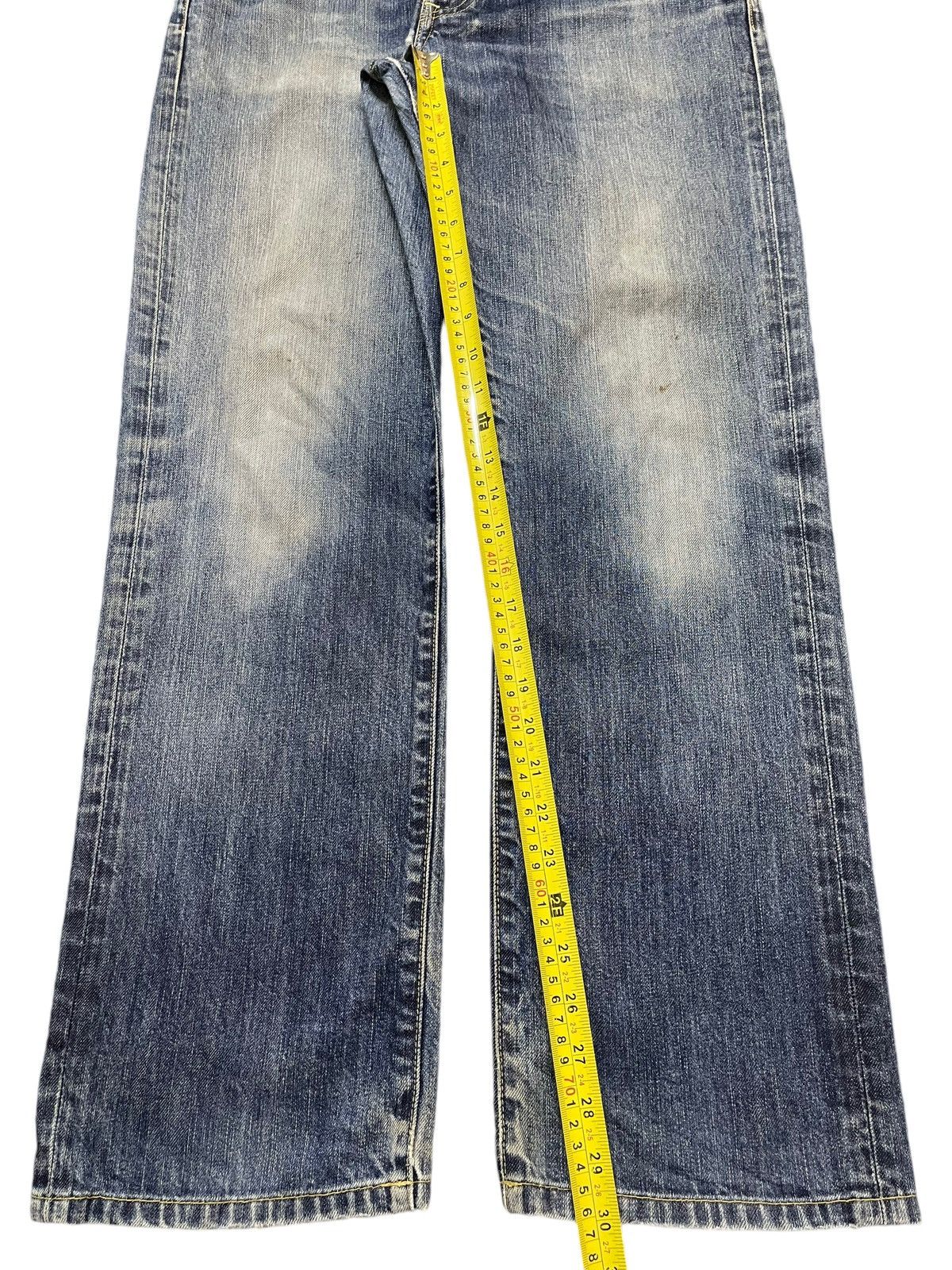 Uniqlo Vintage Y2K Japanese Uniqlo Blue Faded Wash Straight Loose Size US 34 / EU 50 - 13 Thumbnail
