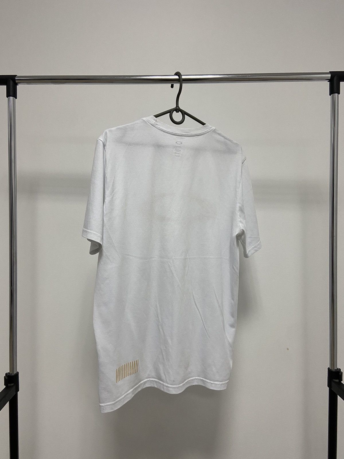 Oakley × Vintage Oakley T Shirt Vintage Big Logo Gorpcore Street Style Y2K Size US M / EU 48-50 / 2 - 3 Thumbnail