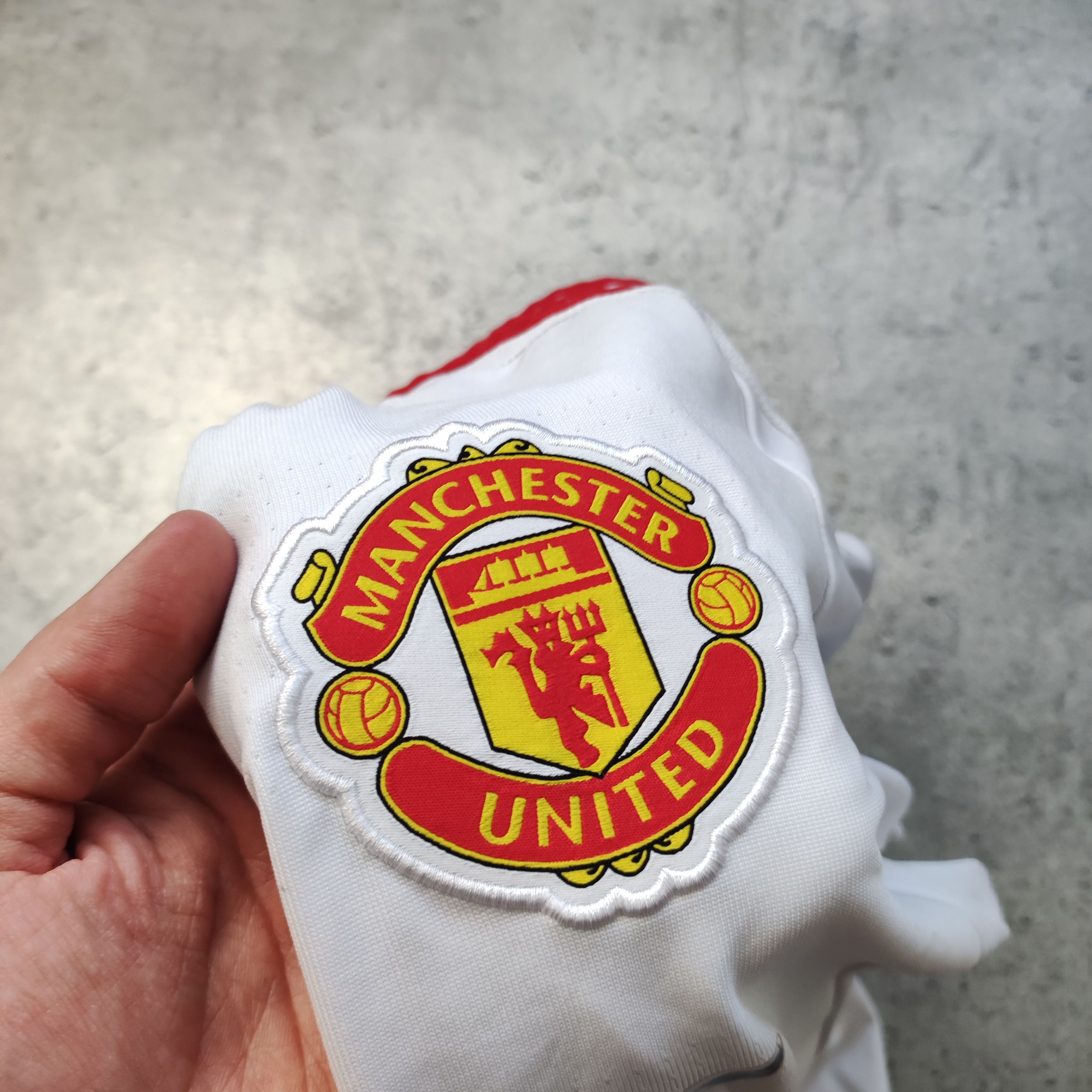 Other Manchester United x Adidas 2015/16 Away Football Jersey Size US S / EU 44-46 / 1 - 7 Thumbnail