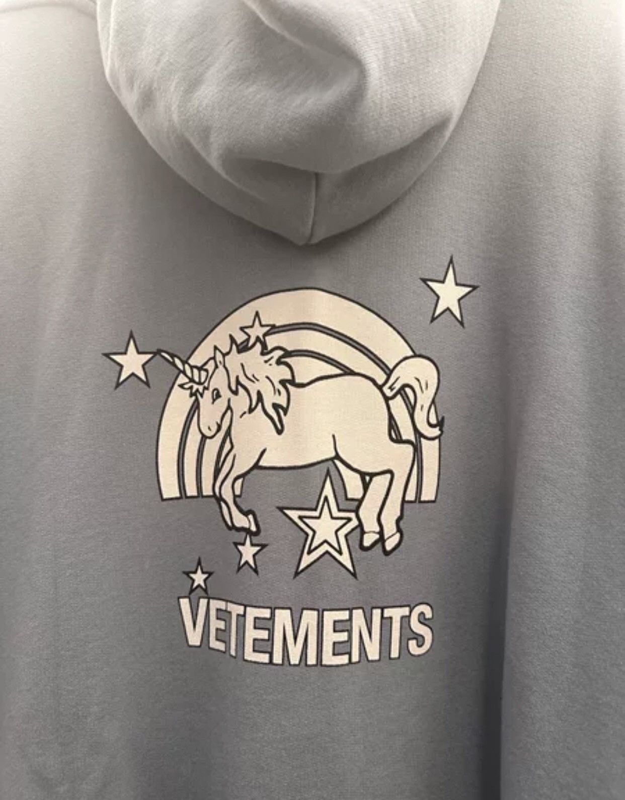 Vetements Vetements 2018 Unicorn Hoodie 2408-Nextarrow Size US XS / EU 42 / 0 - 4 Thumbnail
