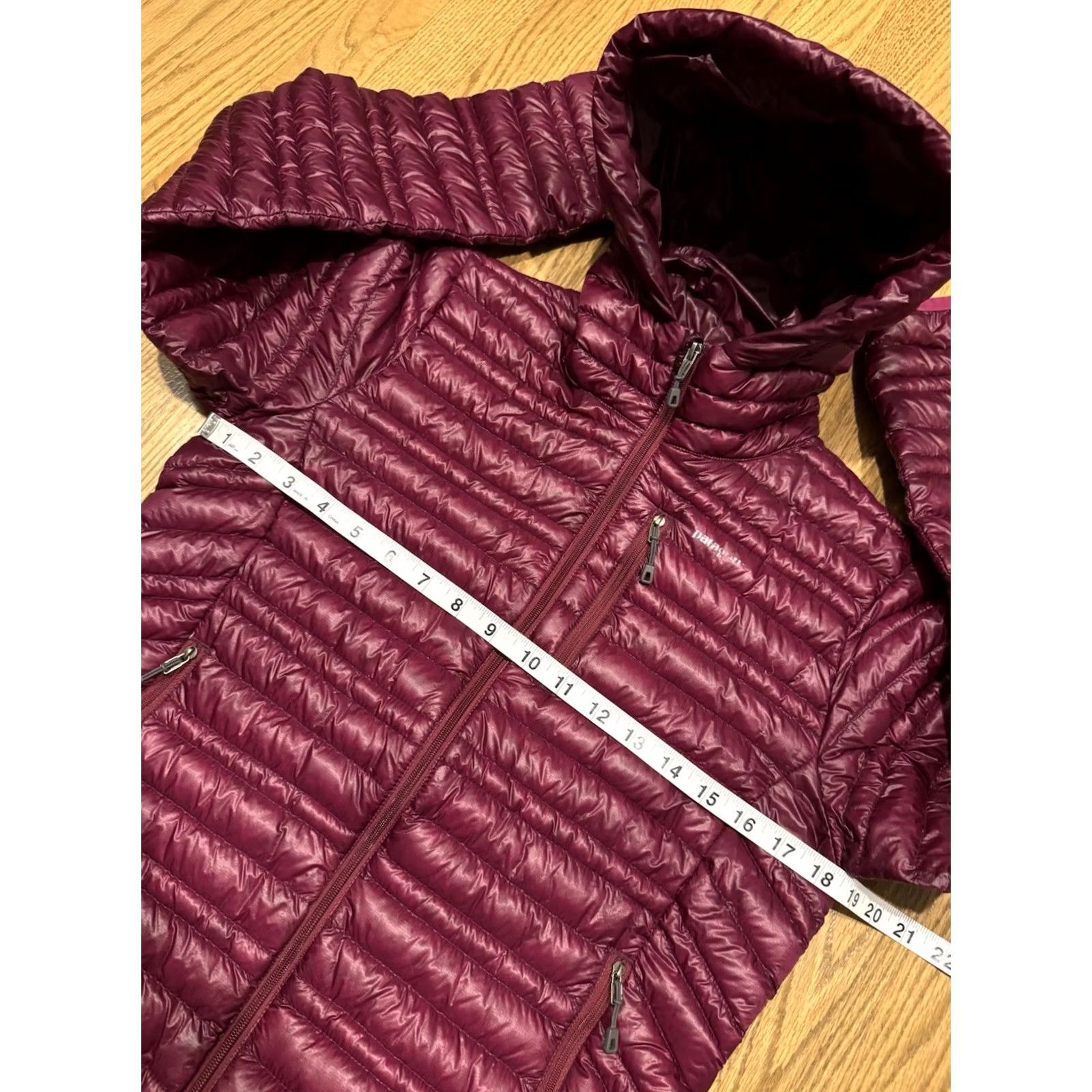 Patagonia Patagonia Ultralight Down Puffer Full Zip Hoody Women’s Small Purple/Red Jacket Lot Womens Regular Size S Zip Hooded Quilted Logo Outdoor Vintage: No Size S / US 4 / IT 40 - 7 Thumbnail