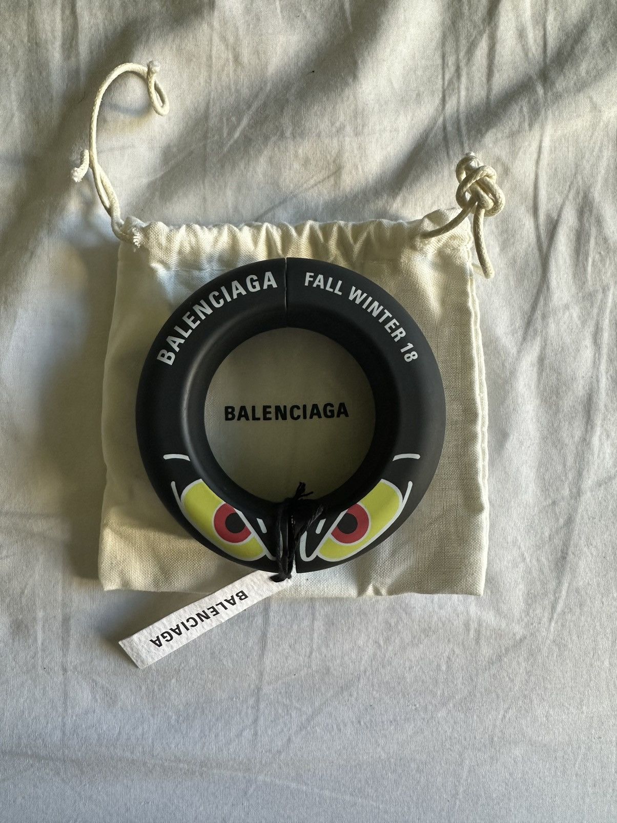 Balenciaga Balenciaga unreleased skateboard wheel bracelet Size ONE SIZE - 1 Thumbnail