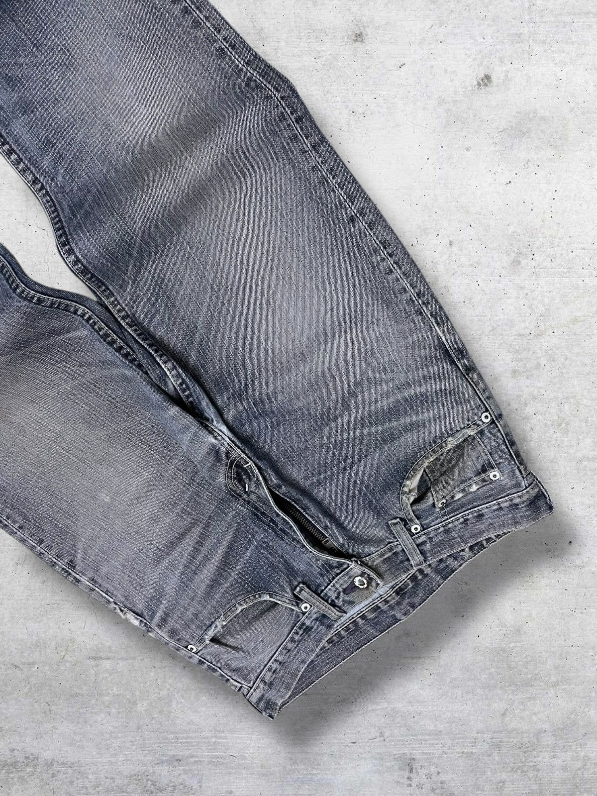 Levi's Vintage Clothing VINTAGE 502 LEVIS USA DESIGNER 90S DISTRESSED OG STYLE DENIM Size US 30 / EU 46 - 7 Thumbnail