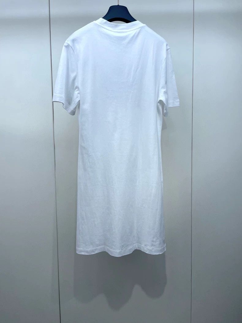 Louis Vuitton LOUIS VUITTON Chain 1854 Letter Short Sleeve Dress 2504-Nex Size L / US 10 / IT 46 - 2 Thumbnail