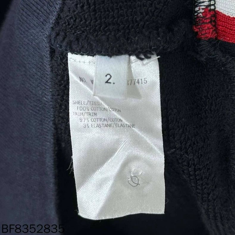 Thom Browne Thom Browne A striped hoodie on the back Size US M / EU 48-50 / 2 - 7 Thumbnail