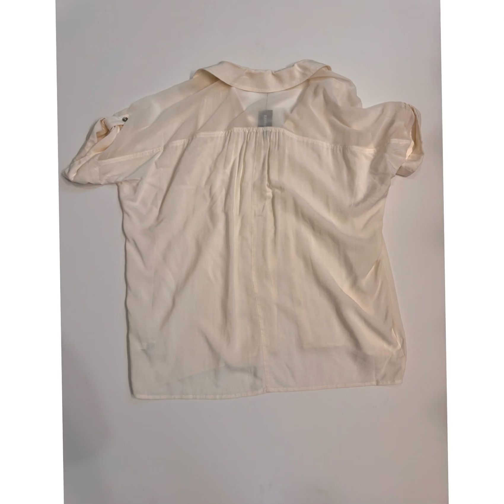 Express Express Women's Blouse White/Cream S NWT Flowy Rayon Size S / US 4 / IT 40 - 2 Thumbnail