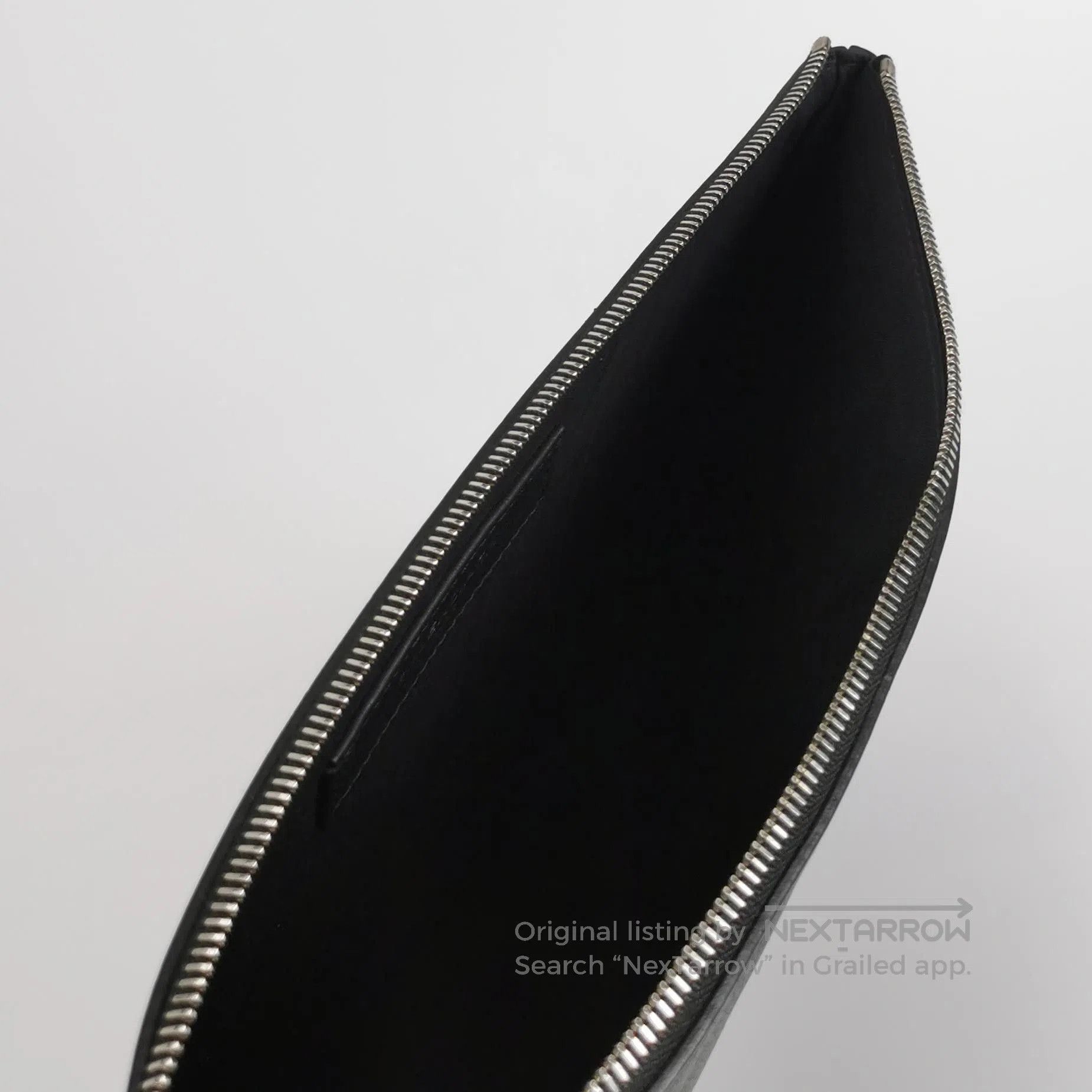 Balenciaga Balenciaga Everyday Leather Logo Clutch. Size ONE SIZE - 7 Thumbnail
