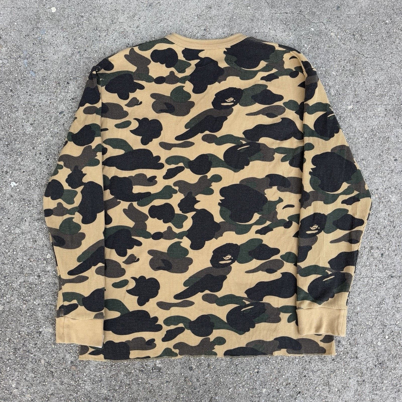Bape A Bathing Ape Bape Camo Waffle Knit Thermal Henley Shirt Size US L / EU 52-54 / 3 - 2 Thumbnail