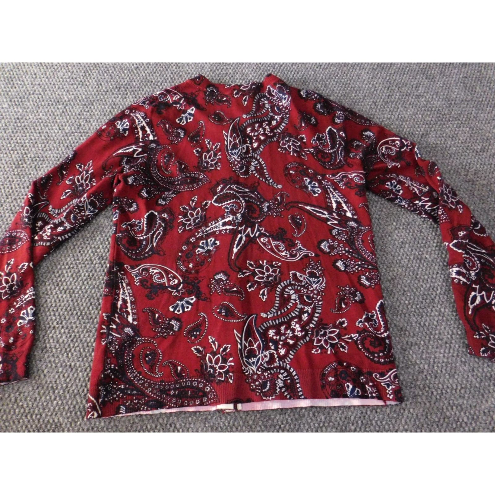 Croft & Barrow Croft & Barrow Womens Sweater Cardigan Regular M Red Floral Knit Casual Stretch Button Crew Neck Long Sleeve Raglan Nylon Rayon Size M / US 6-8 / IT 42-44 - 7 Thumbnail