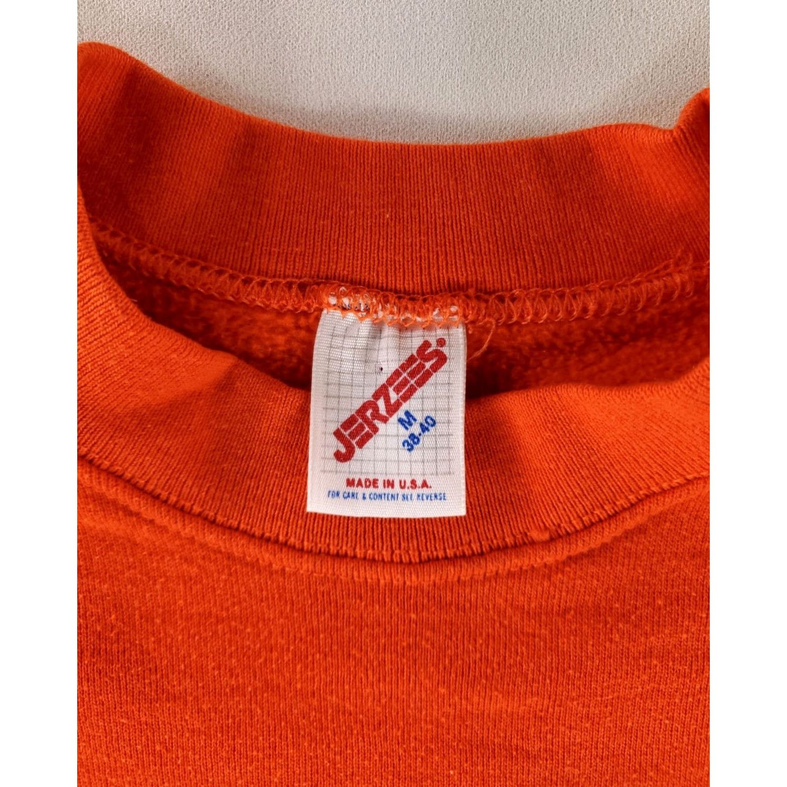 Jerzees VINTAGE Jerzees Sweatshirt Long Sleeve 90s Made USA Orange Mens M Shirt Pullover Blank Mens M Orange VTG 90s Sweatshirt Jerzees Size US M / EU 48-50 / 2 - 2 Thumbnail