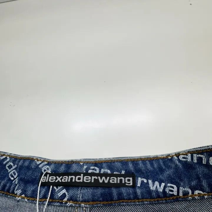 Alexander Wang Alexander Wang Logo Print Distressed Denim Shorts - Size 26" / US 2 / IT 38 - 4 Thumbnail